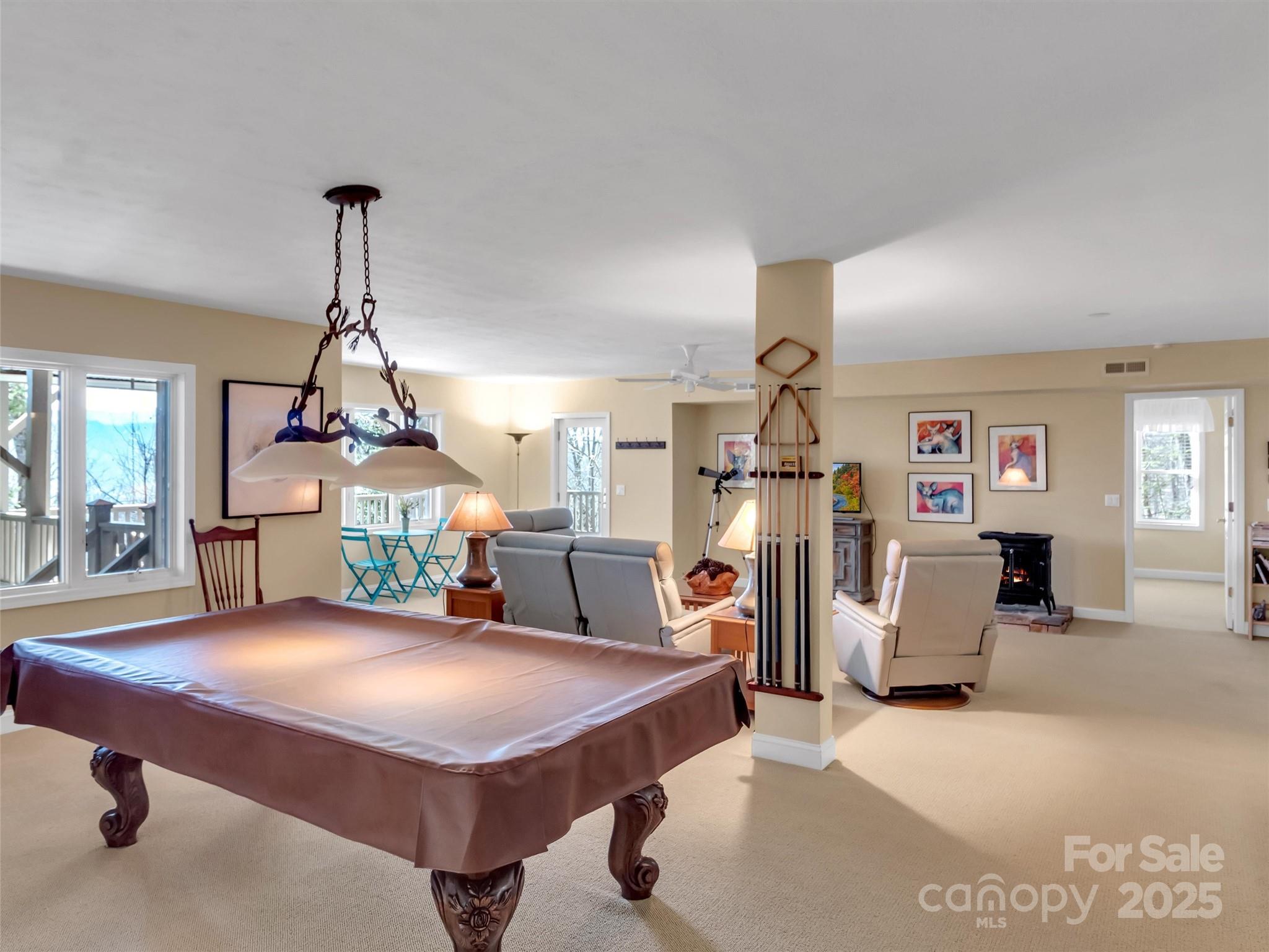 Laurel Ridge Country Club - Residential