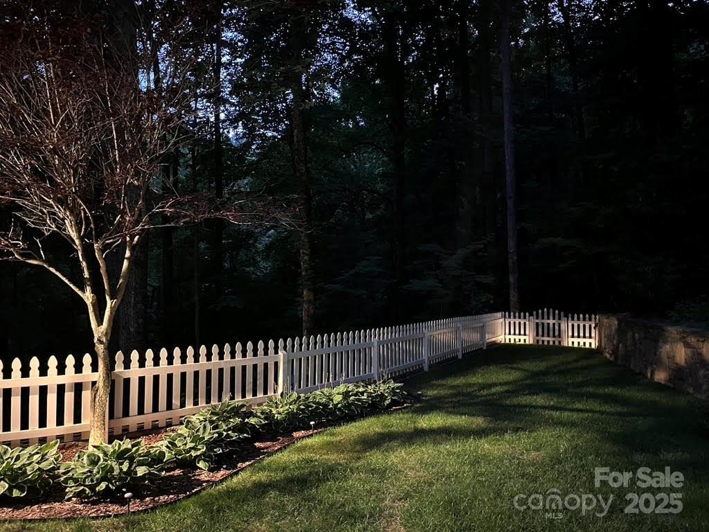 Laurel Ridge Country Club - Residential