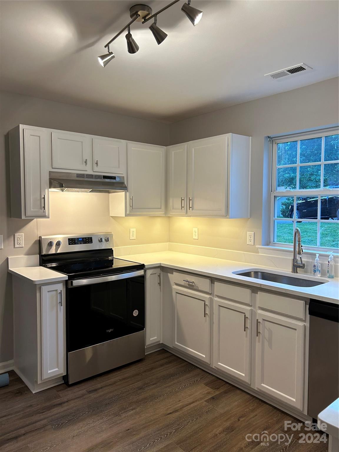 Legacy Park - Residential