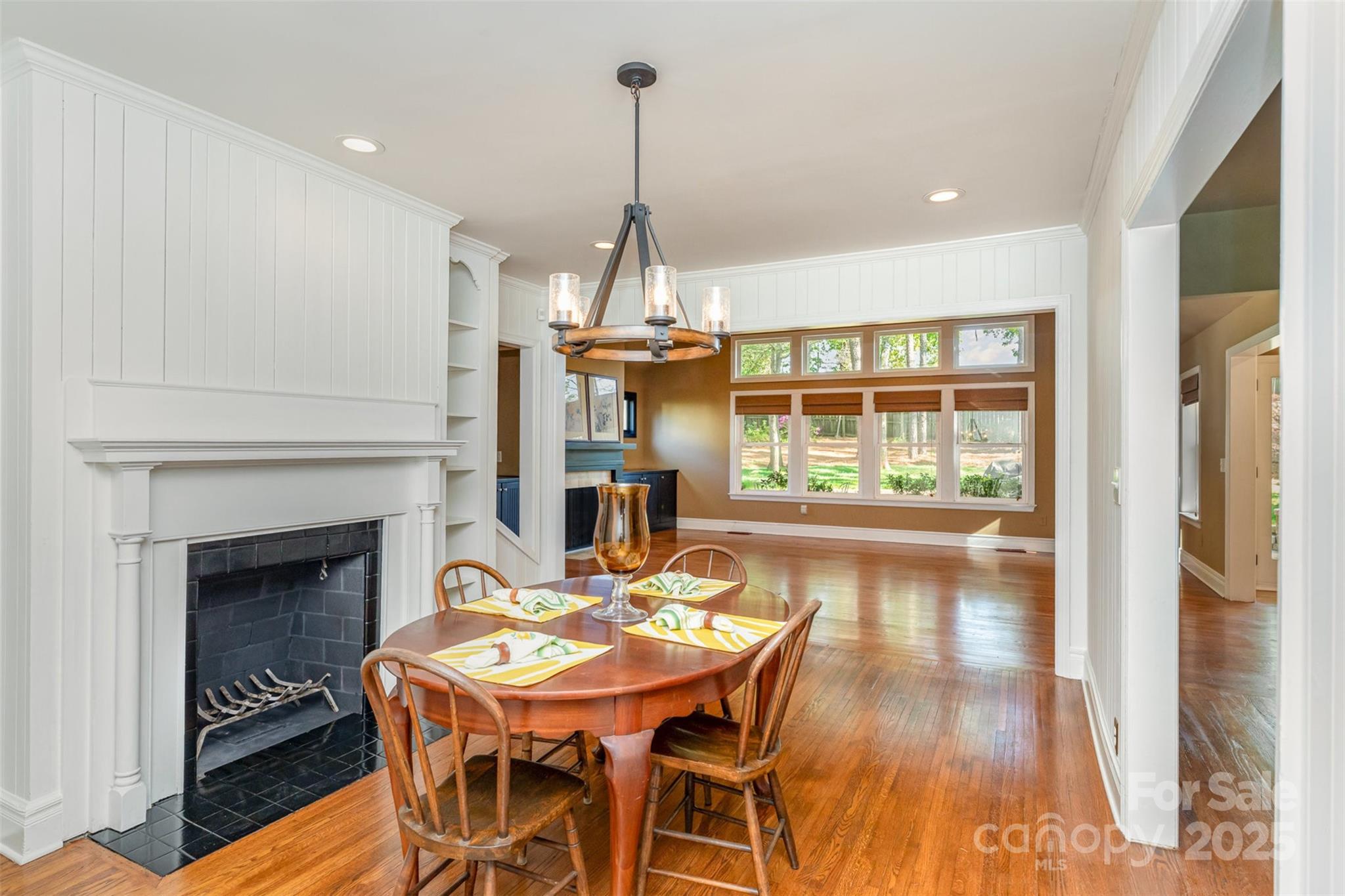 Charlotte, North Carolina 28211, United States, 5 Bedrooms Bedrooms, ,4 BathroomsBathrooms,Residential,Active,112546