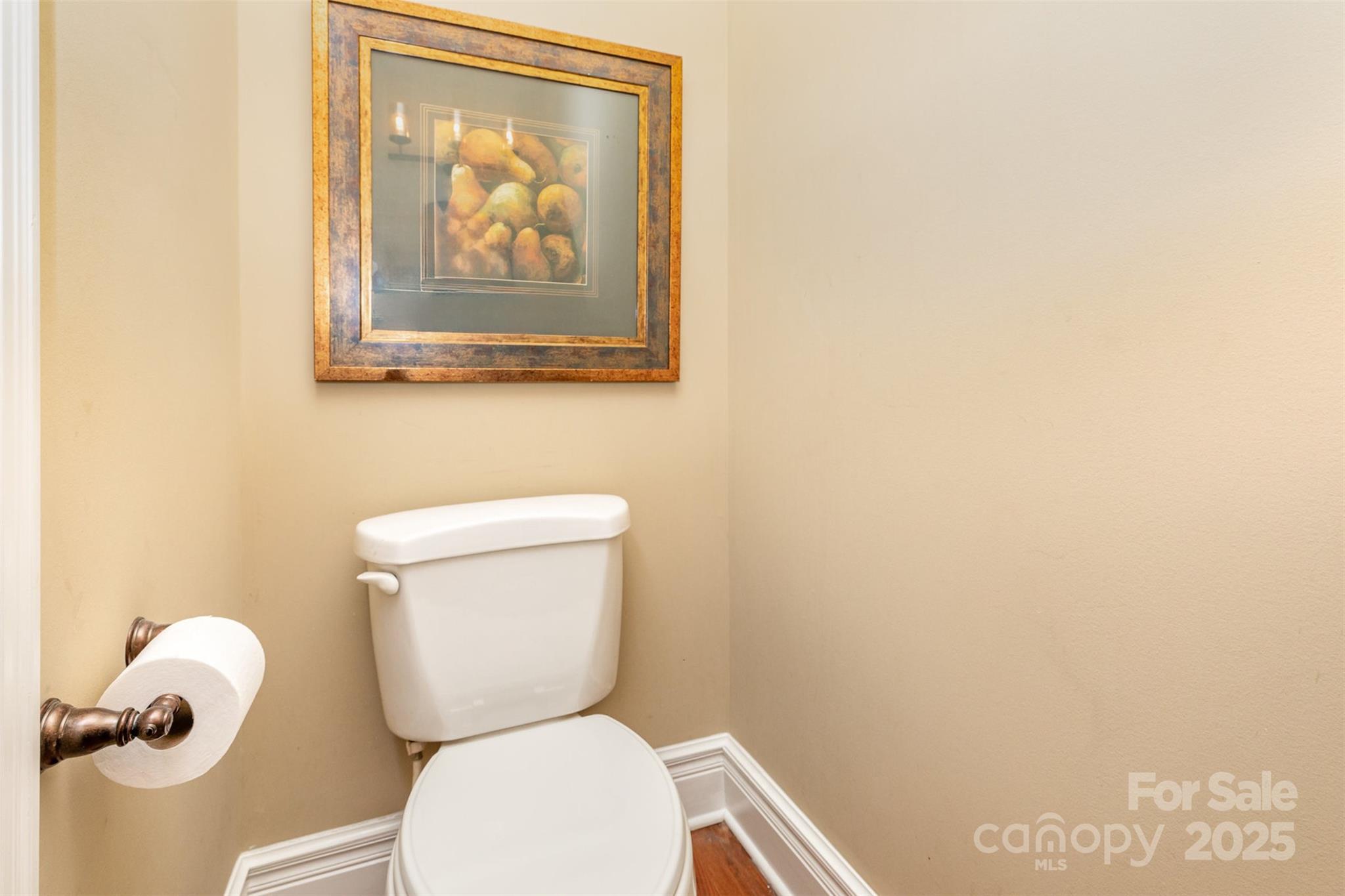 Charlotte, North Carolina 28211, United States, 5 Bedrooms Bedrooms, ,4 BathroomsBathrooms,Residential,Active,112546