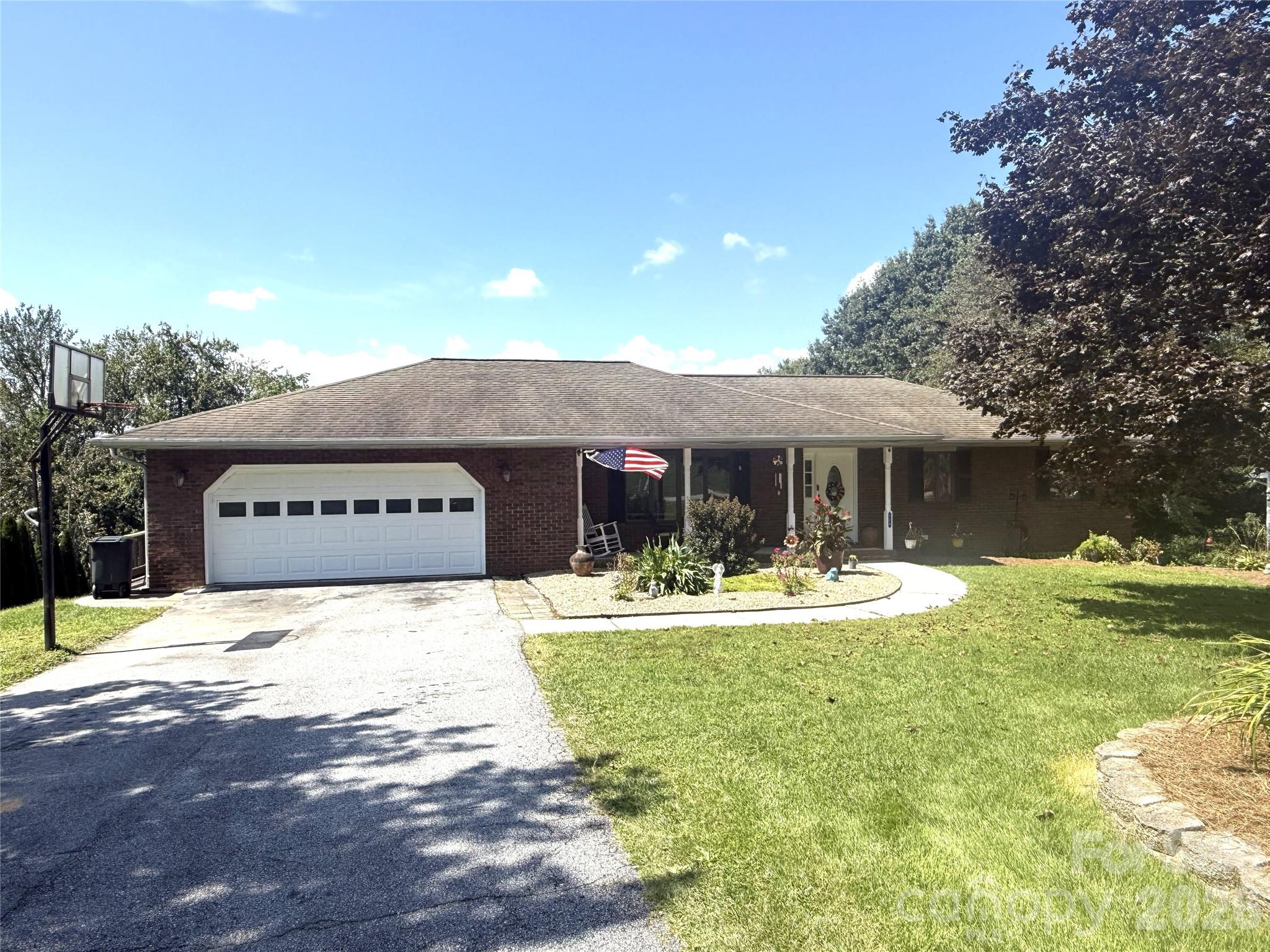 124 Mountain Valley Drive