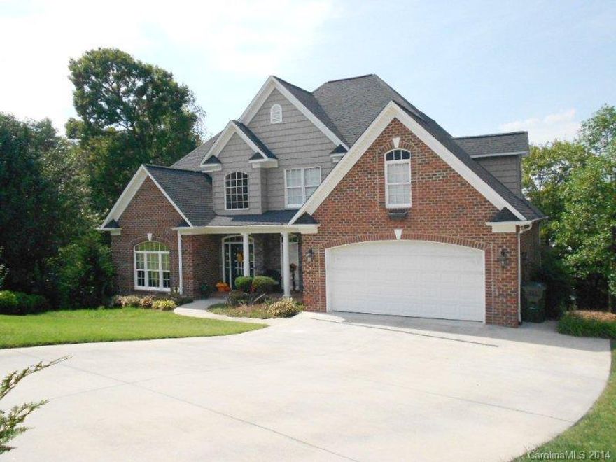 Olde Mill Landing: 5BR/4.5BA with basement. Home boast formal & informal living, areas, dining area & possible in-law suite in basement. Beautiful hardwoods, cathedral ceiling & fireplace in great room. Sunroom, screened porch & deck overlooking private fenced backyard with heated in-ground pool, security system, irrigation system, additional unfinished basement area for expansion or storage & so much more!