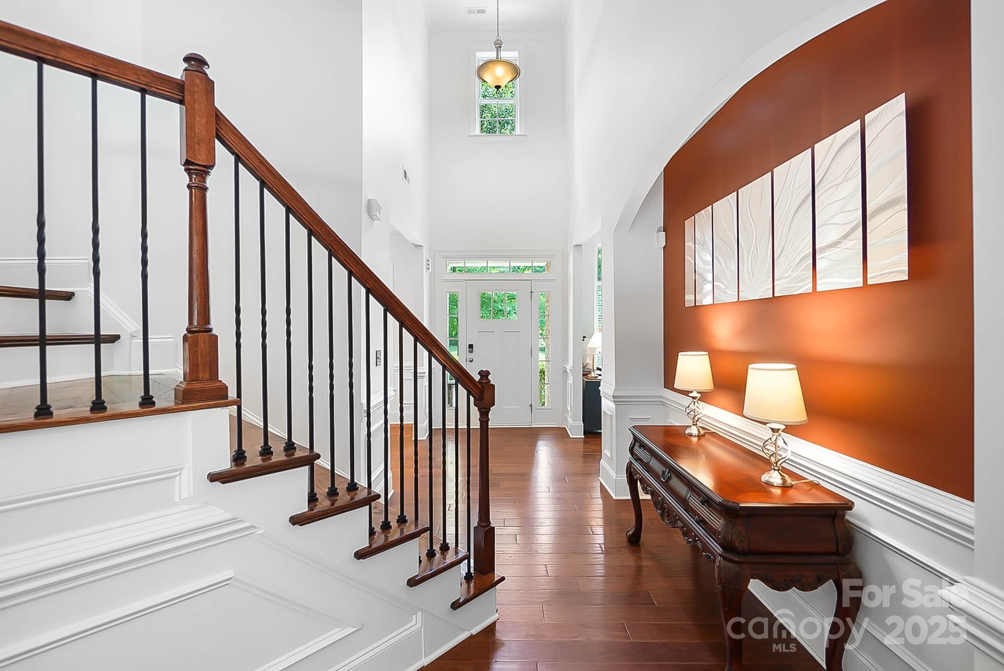 7327 Snowbird Court