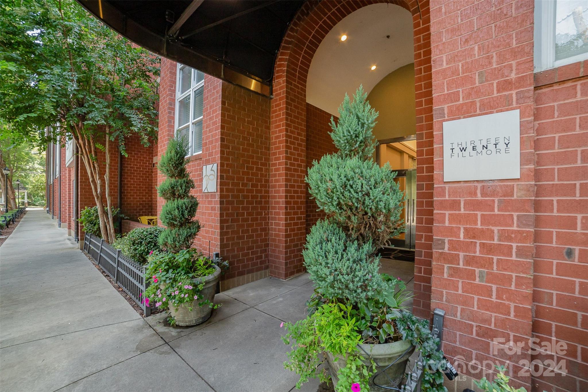 Latta Pavilion - Residential