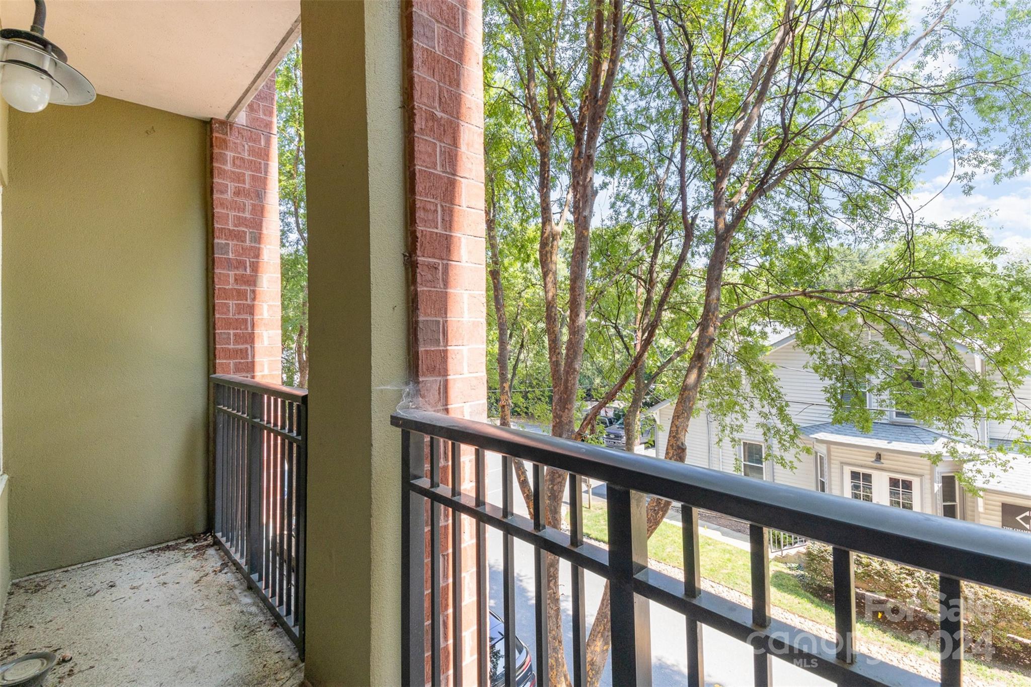 Latta Pavilion - Residential