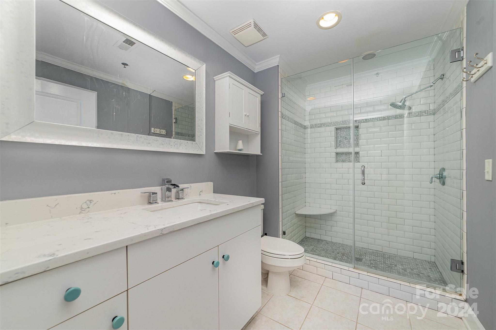 Latta Pavilion - Residential