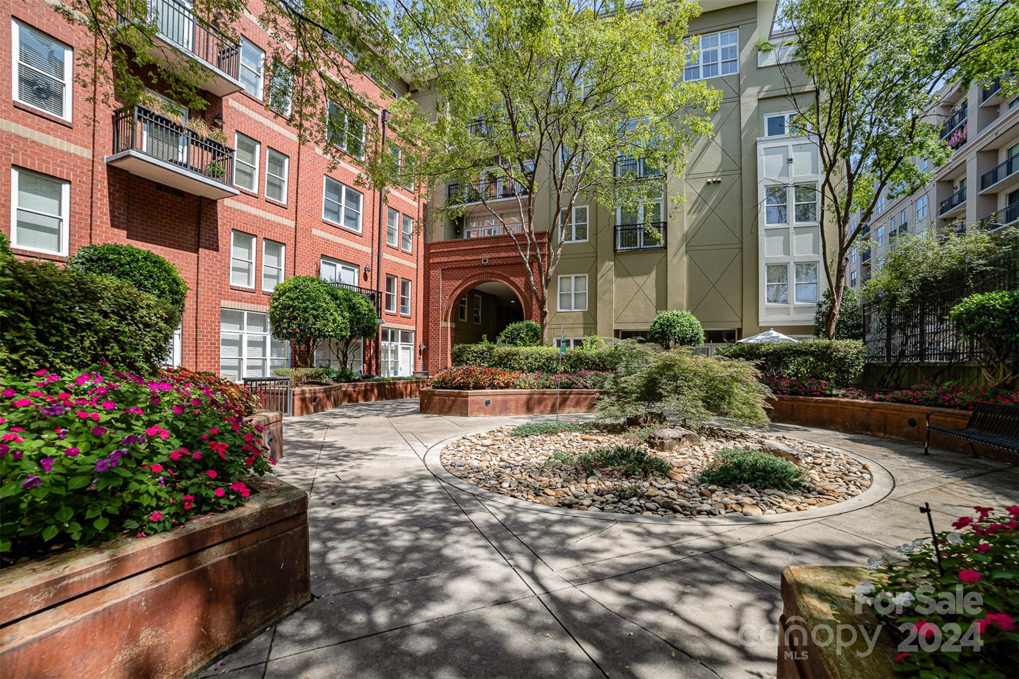 Latta Pavilion - Residential