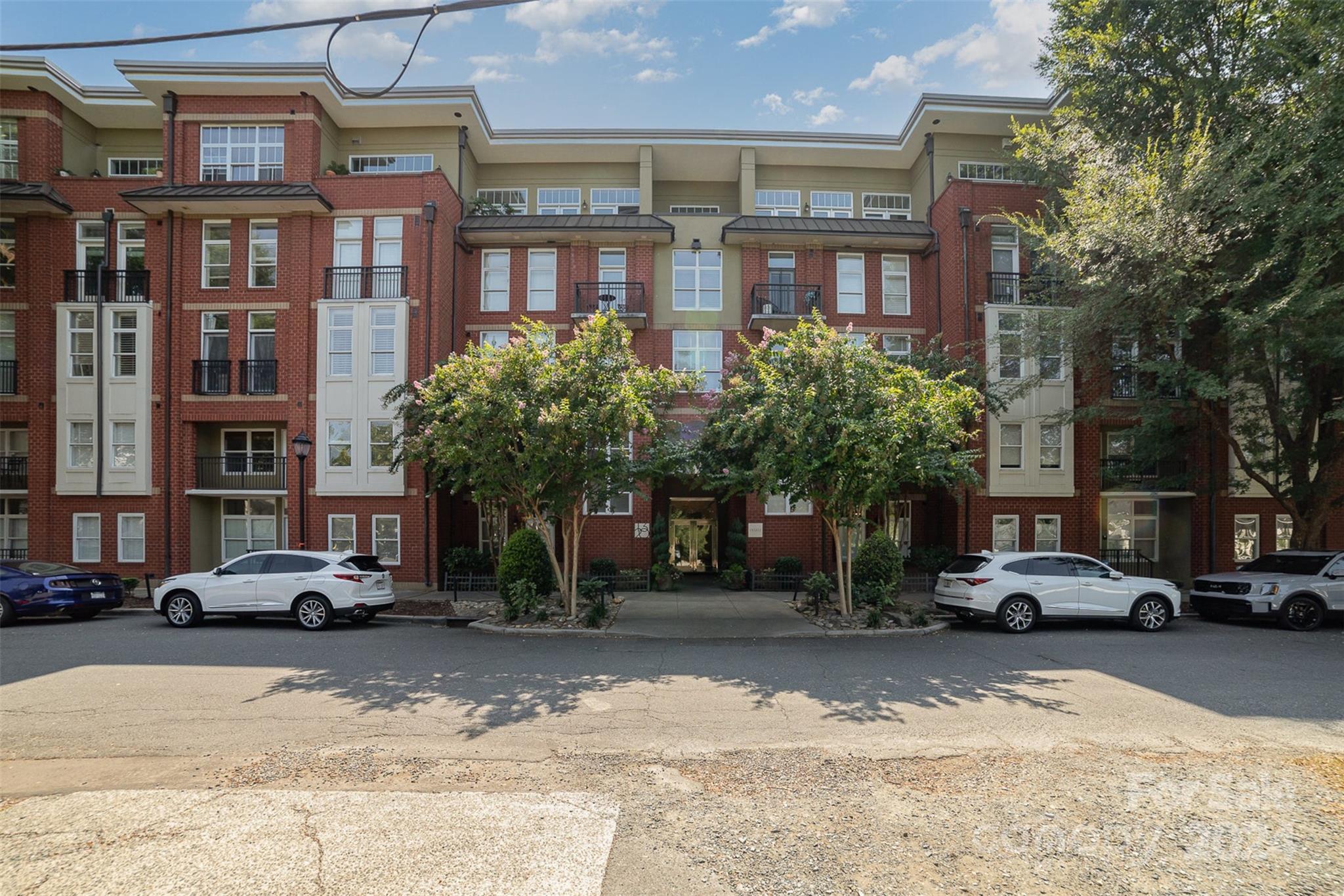 Latta Pavilion - Residential