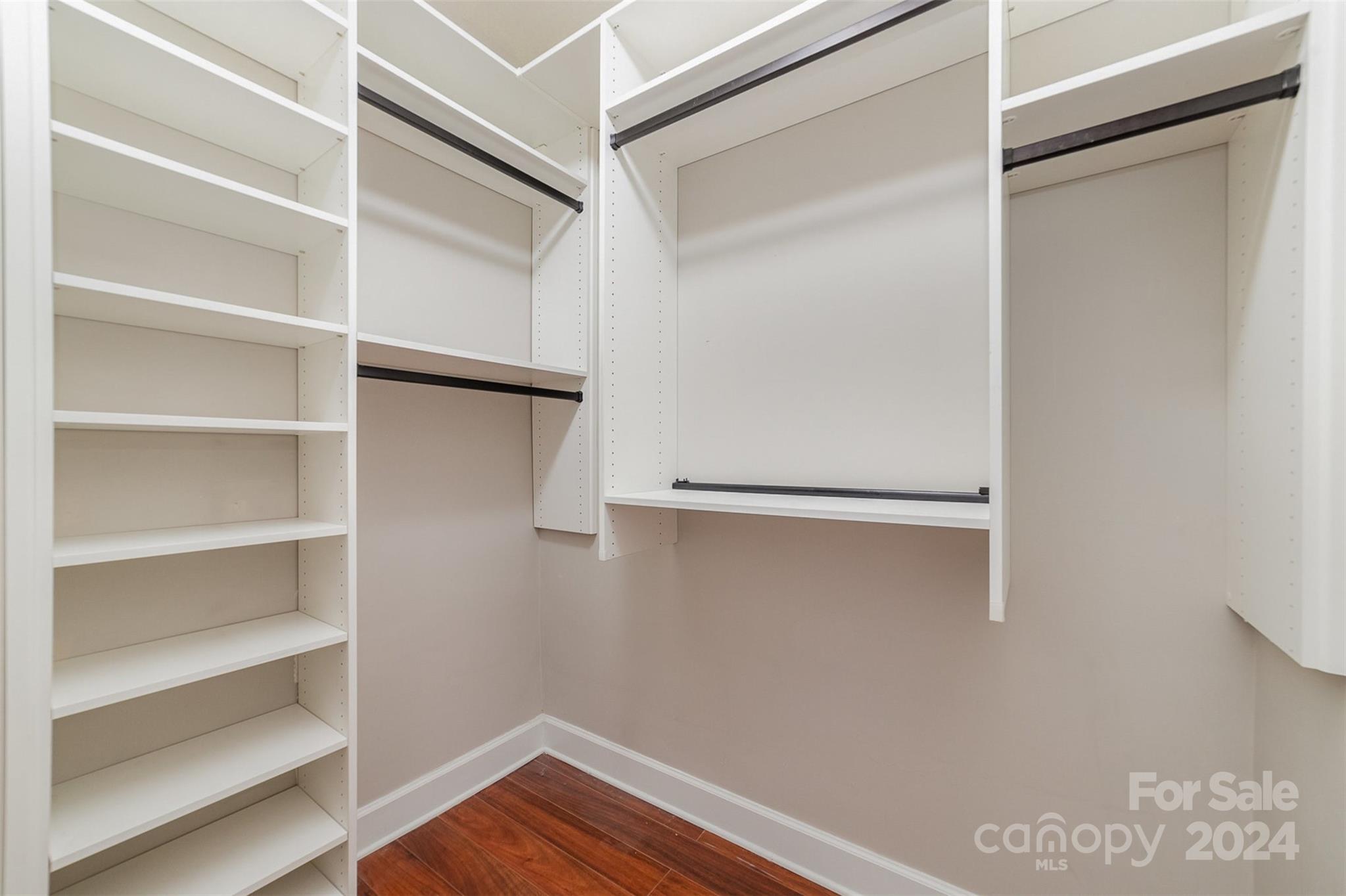 Latta Pavilion - Residential