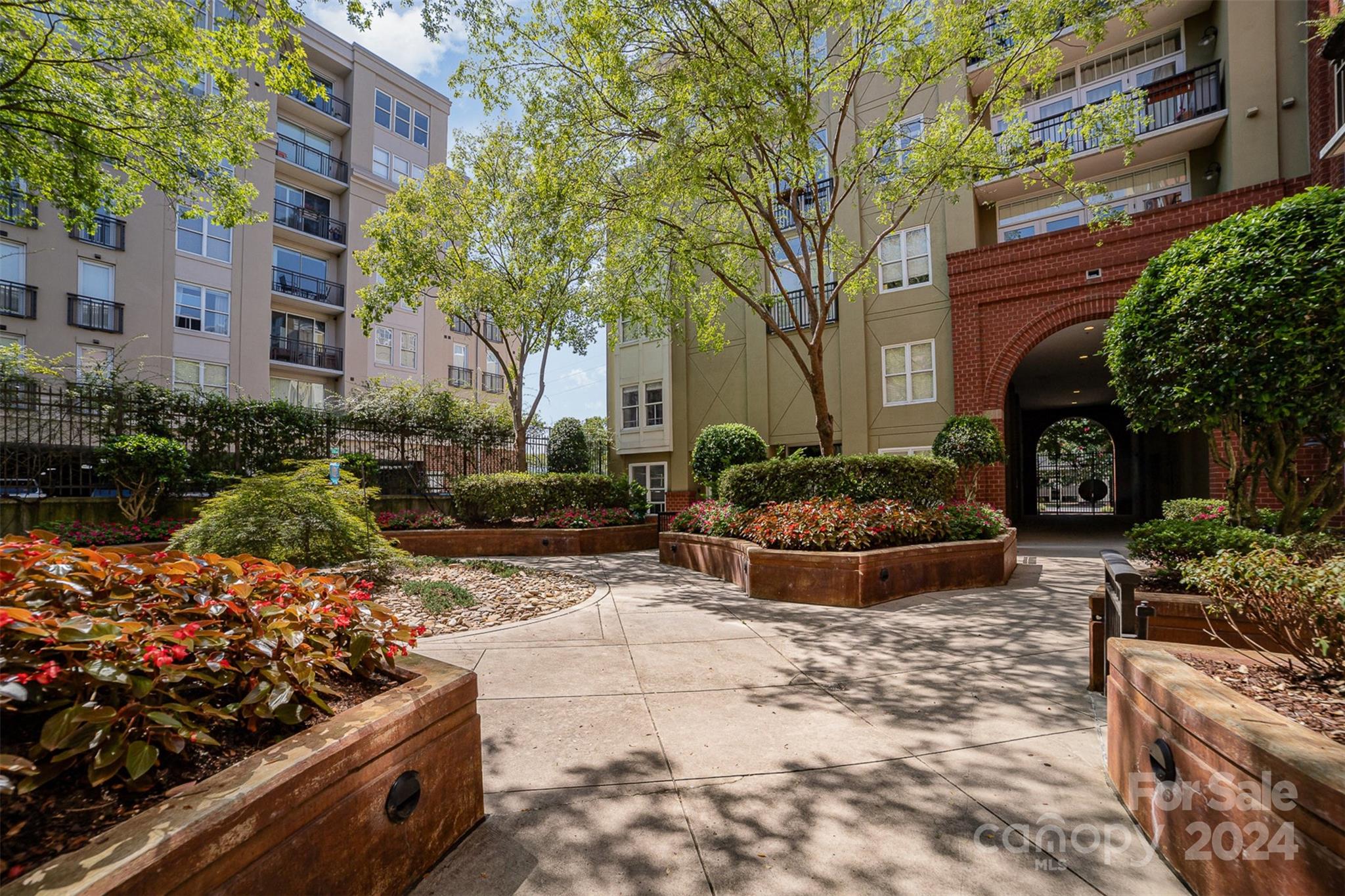 Latta Pavilion - Residential