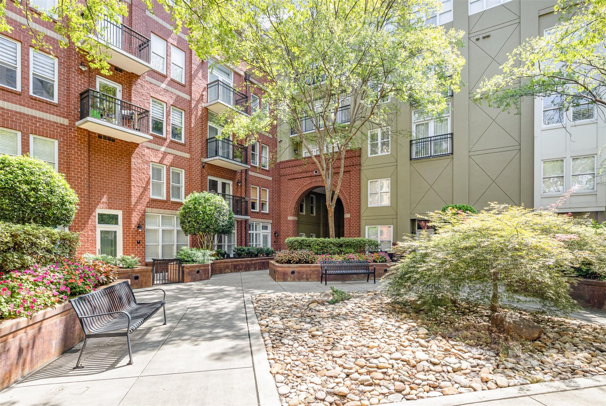 Latta Pavilion - Residential