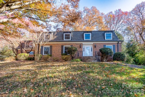 Photo of 758 Williamsburg Drive NE, Concord, NC 28025 (MLS # 4248248)