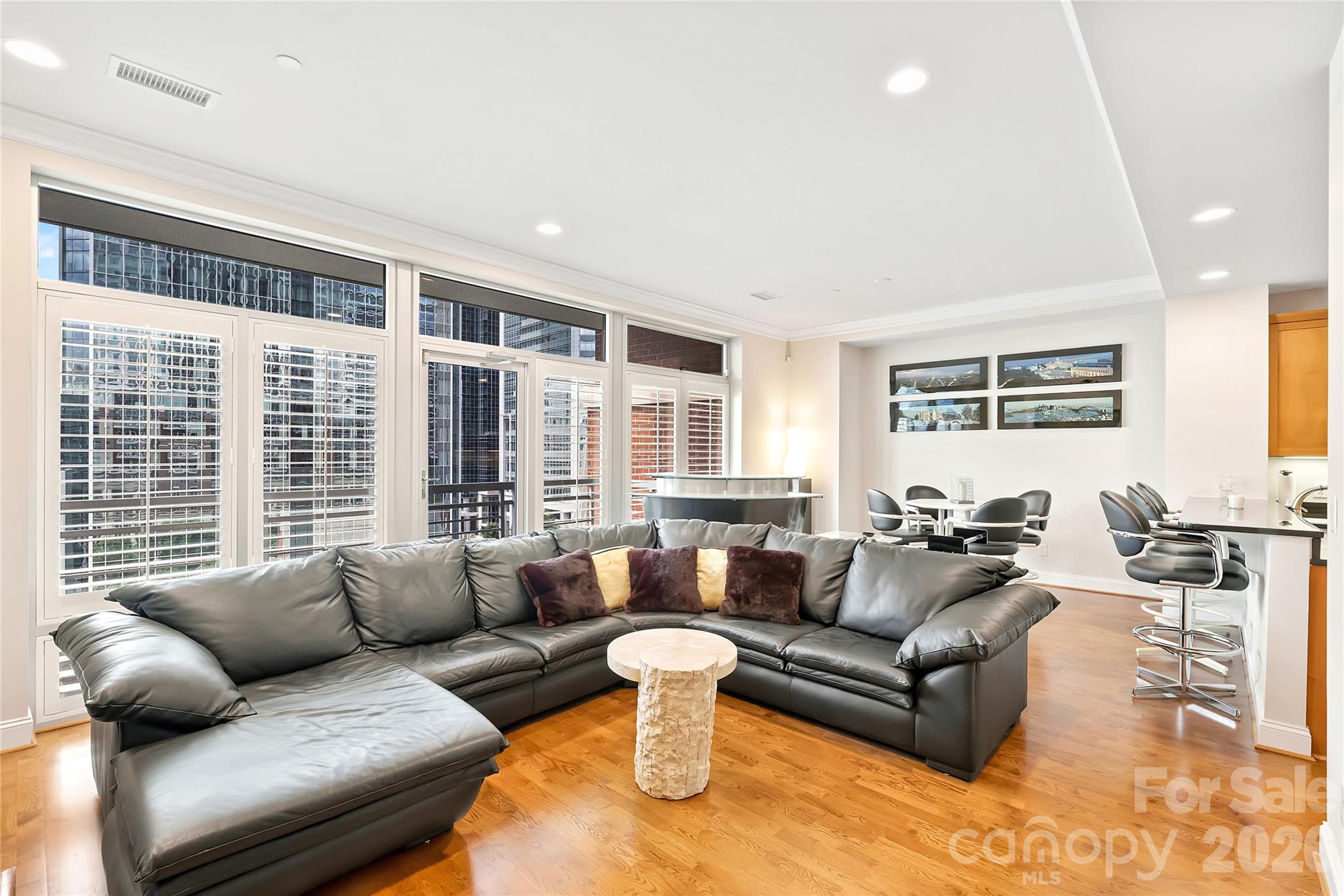 435 S Tryon Street 703