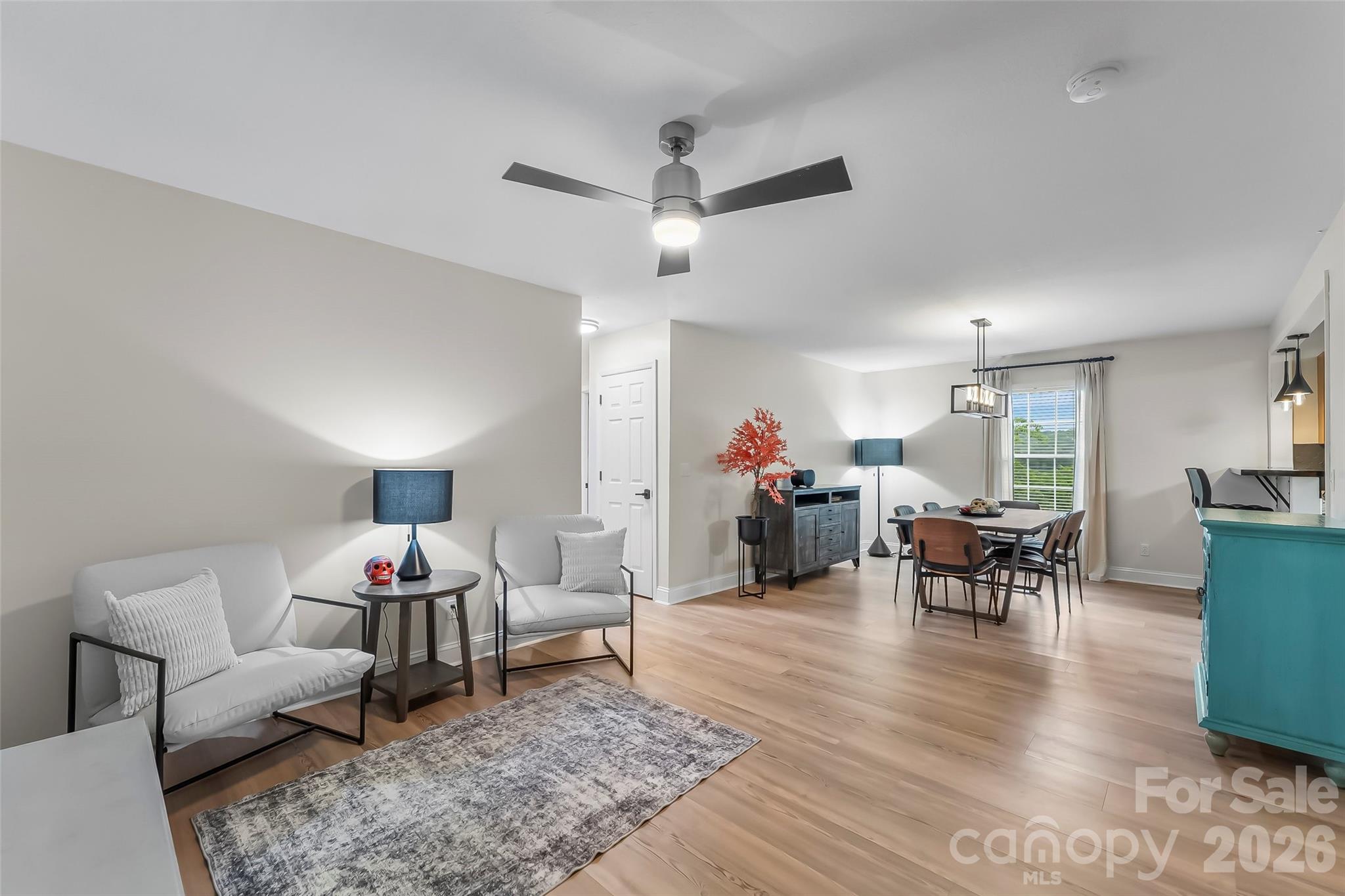 570 Pleasant View Drive