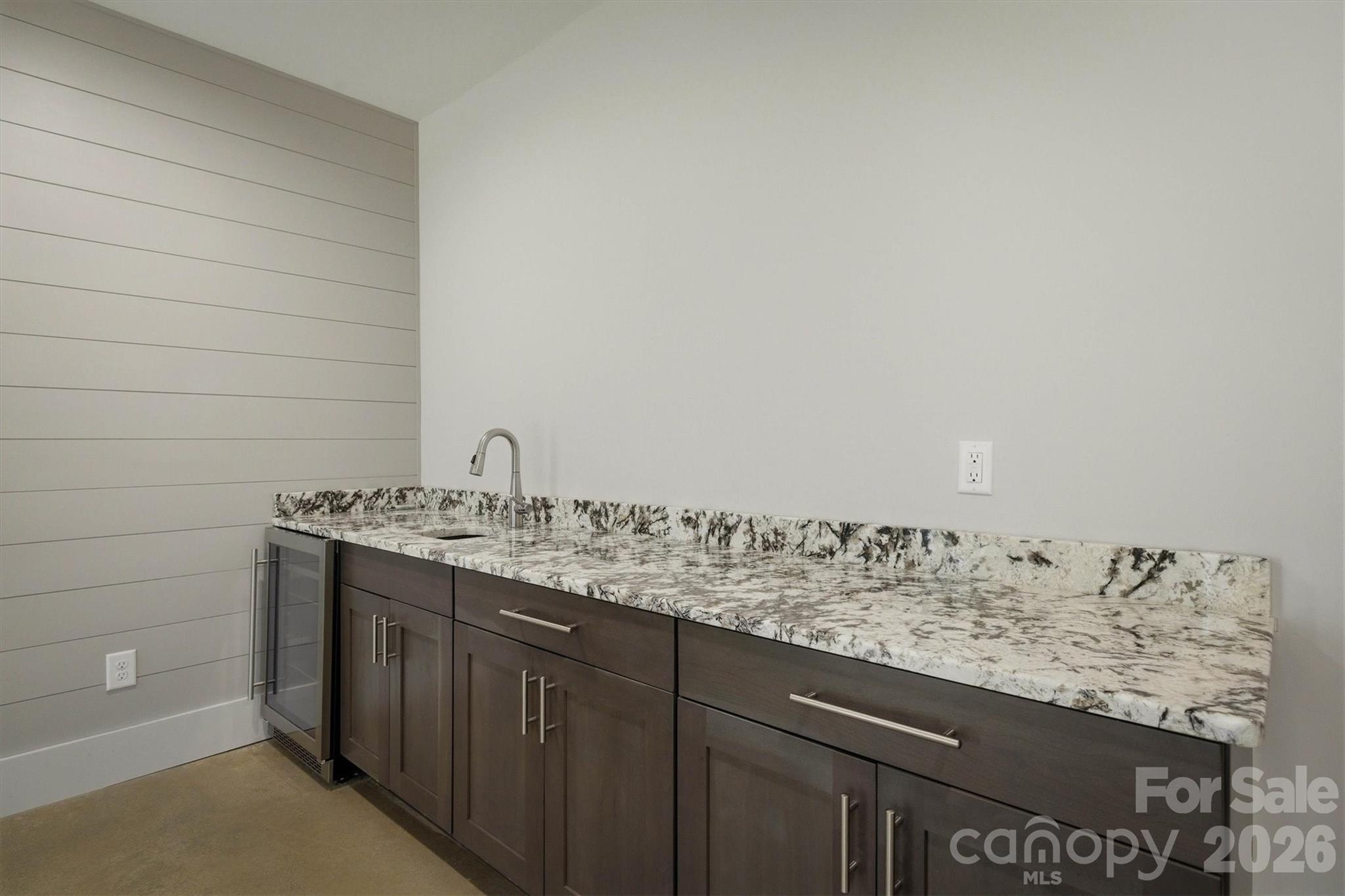 Old Wildlife Club - Residential