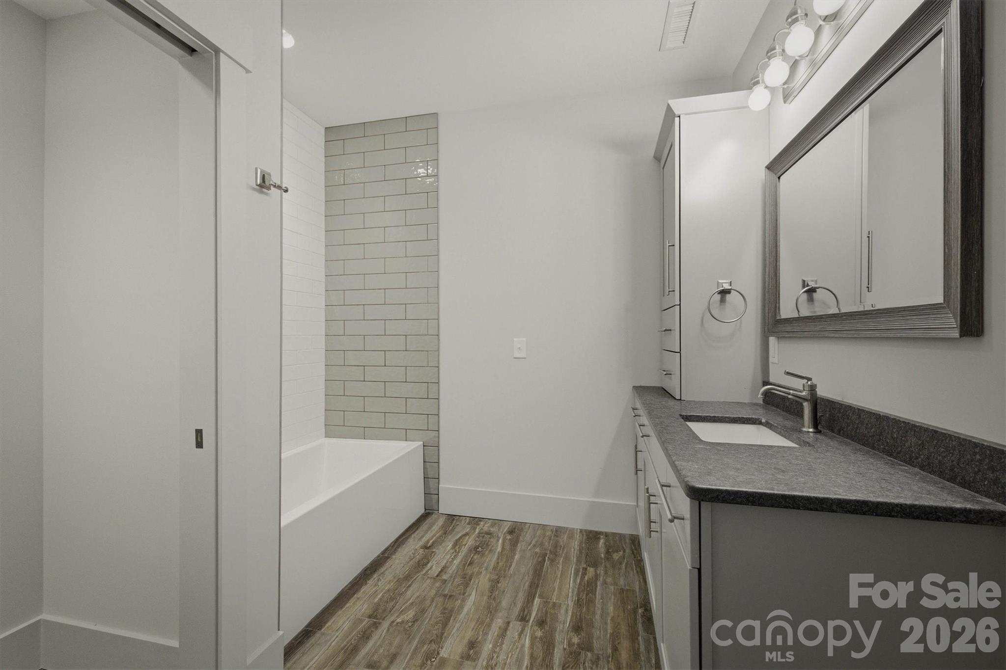 Old Wildlife Club - Residential