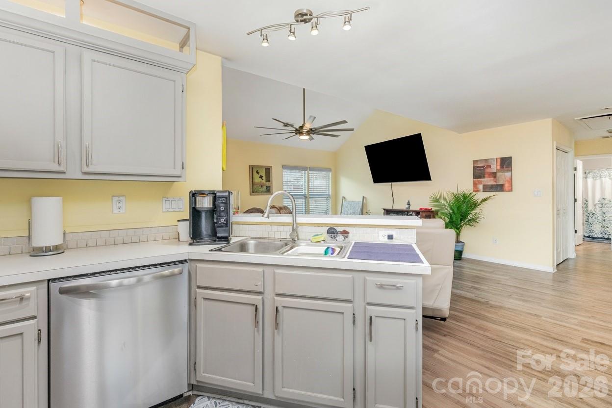 2241 Indian Cross Trail