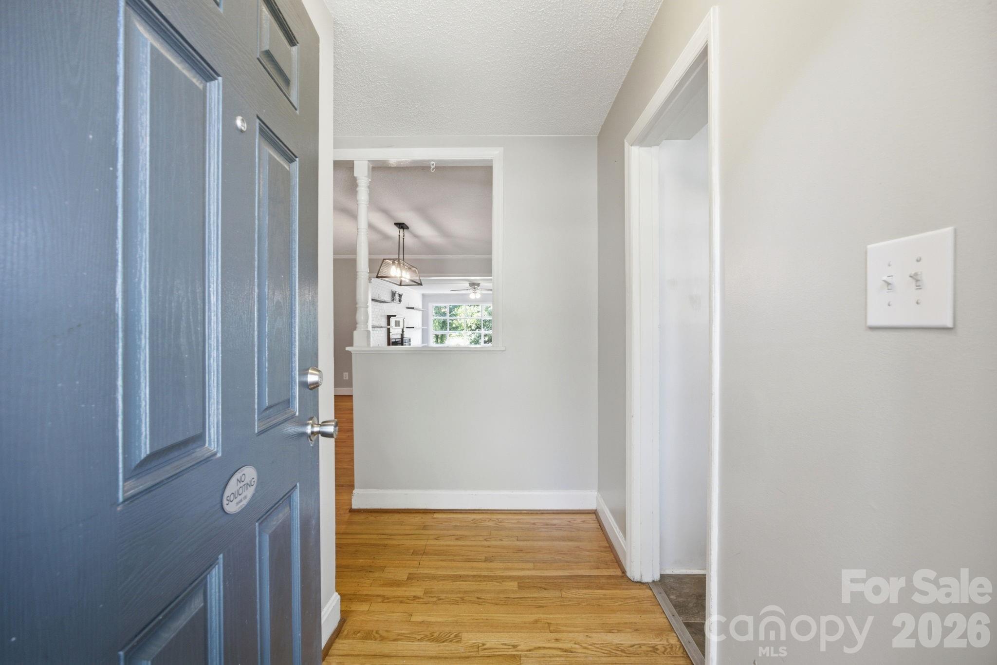 1401 Grovewood Drive