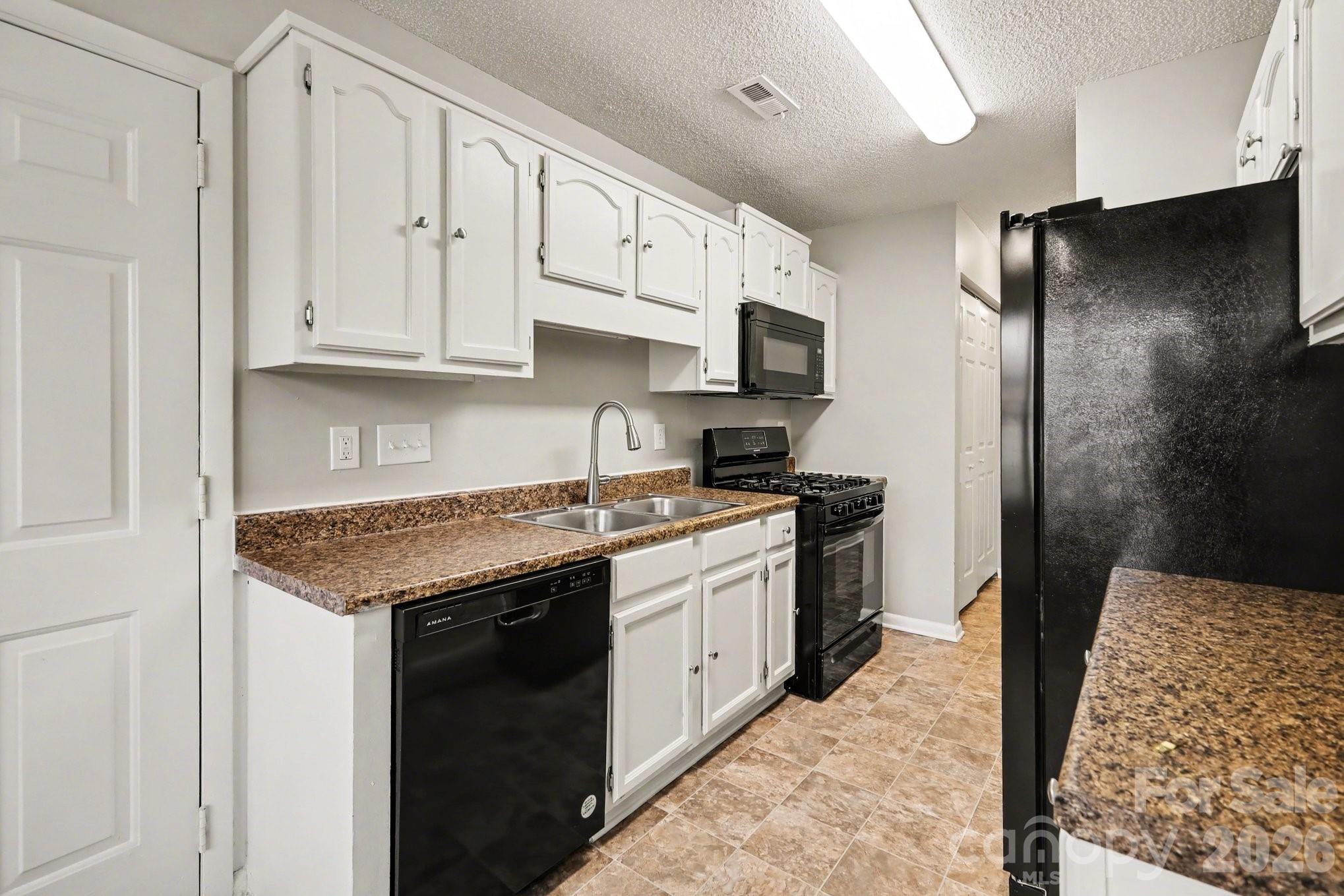 Running Deer - Residential