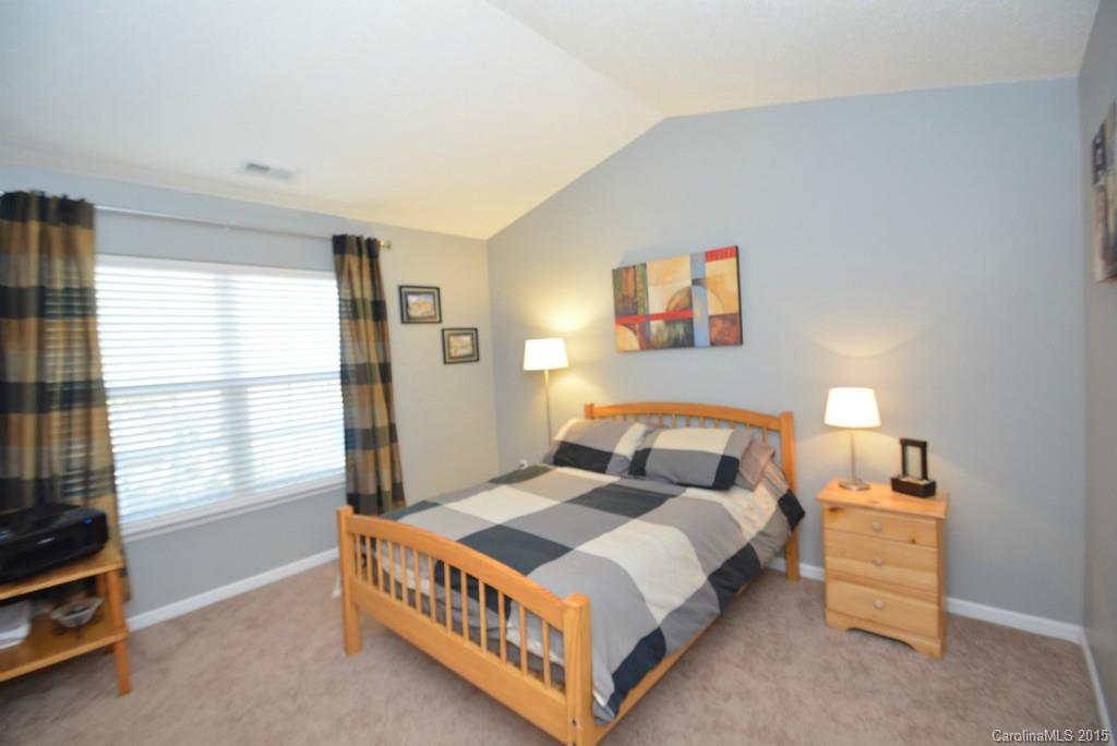 Windsor Trace - Residential