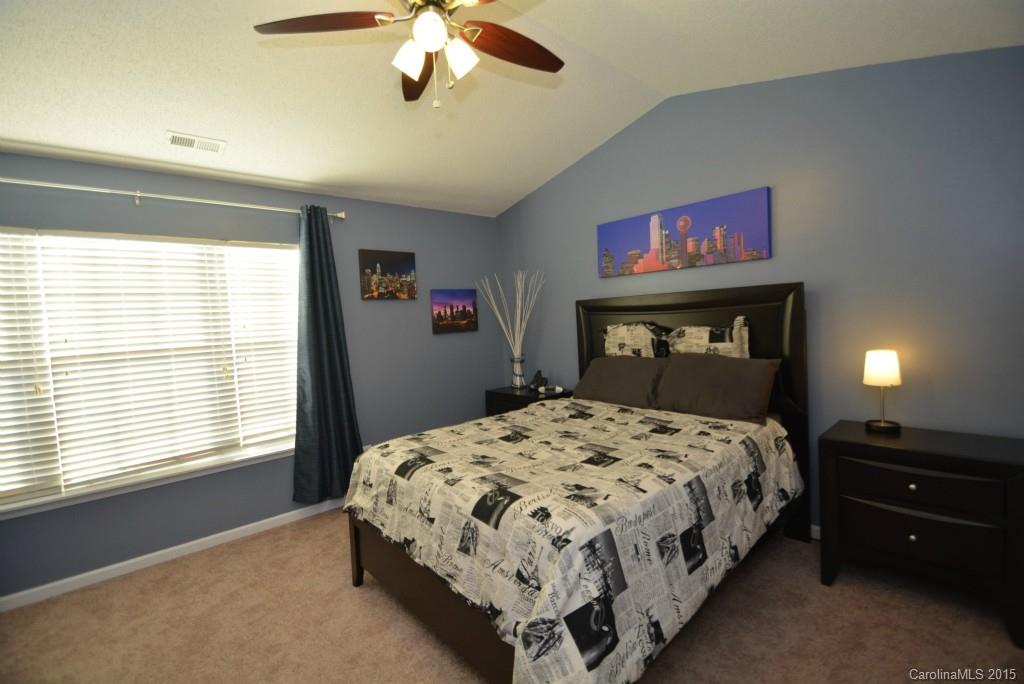 Windsor Trace - Residential