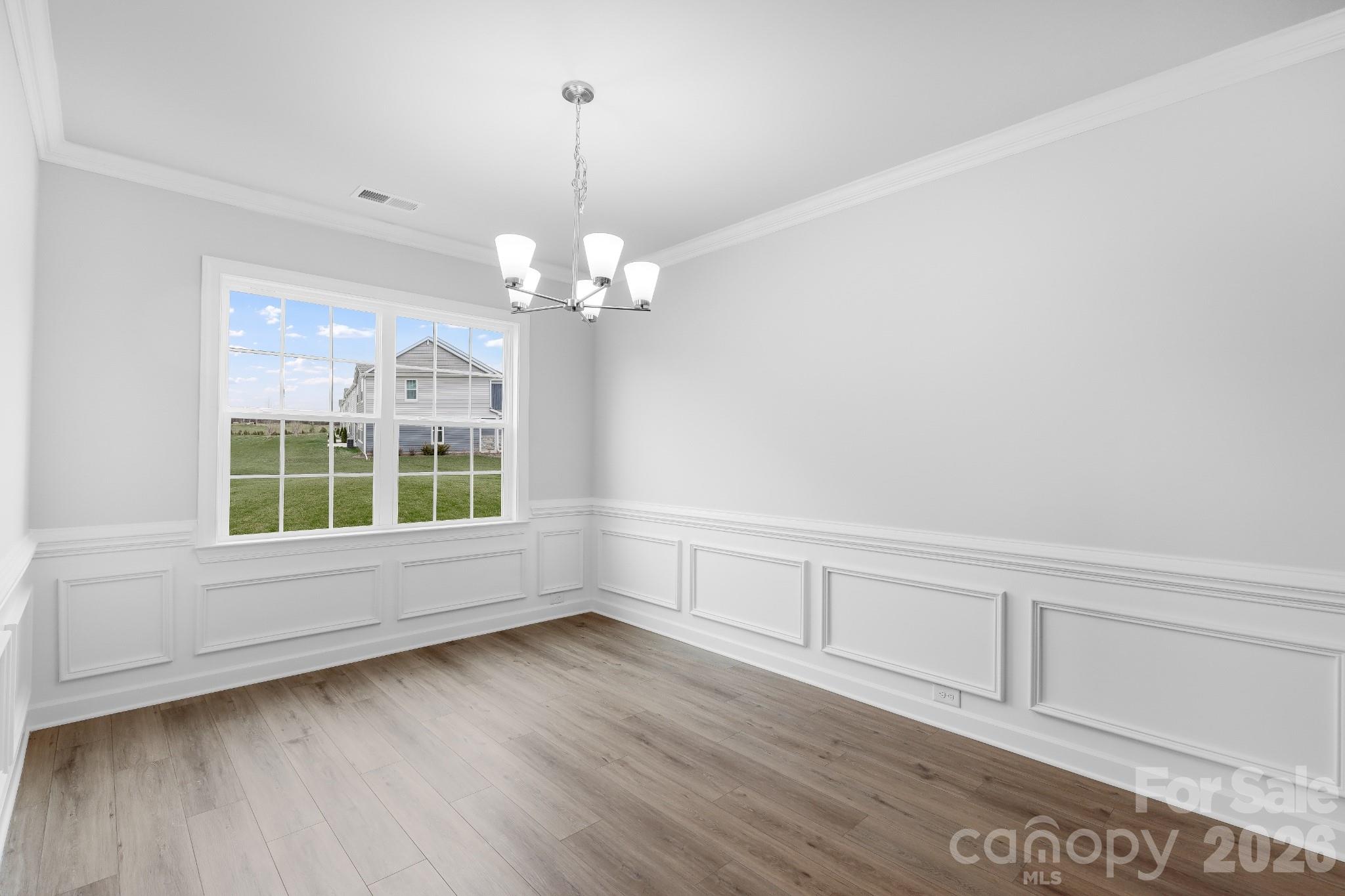 Roselyn - Residential