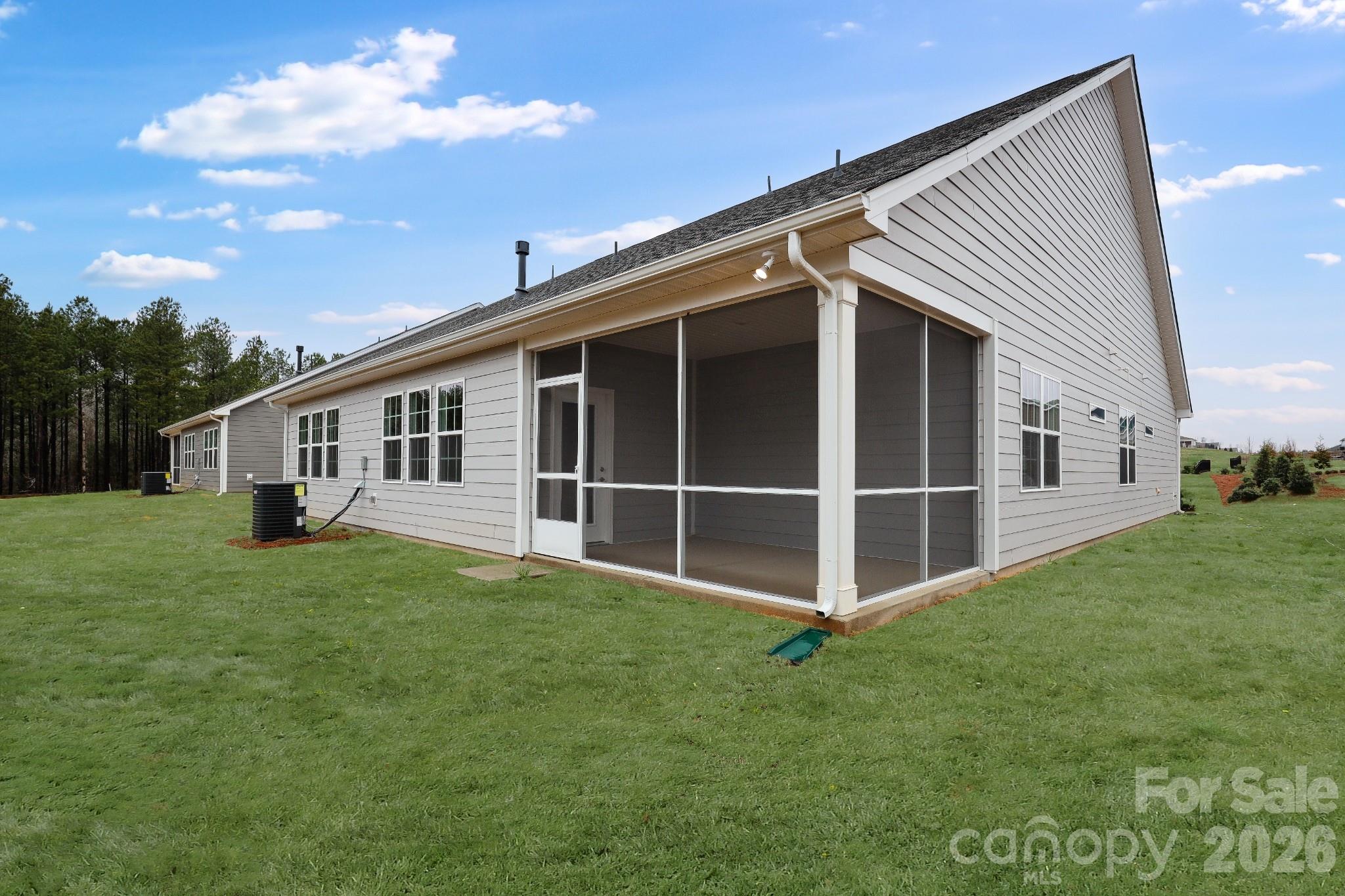 Roselyn - Residential