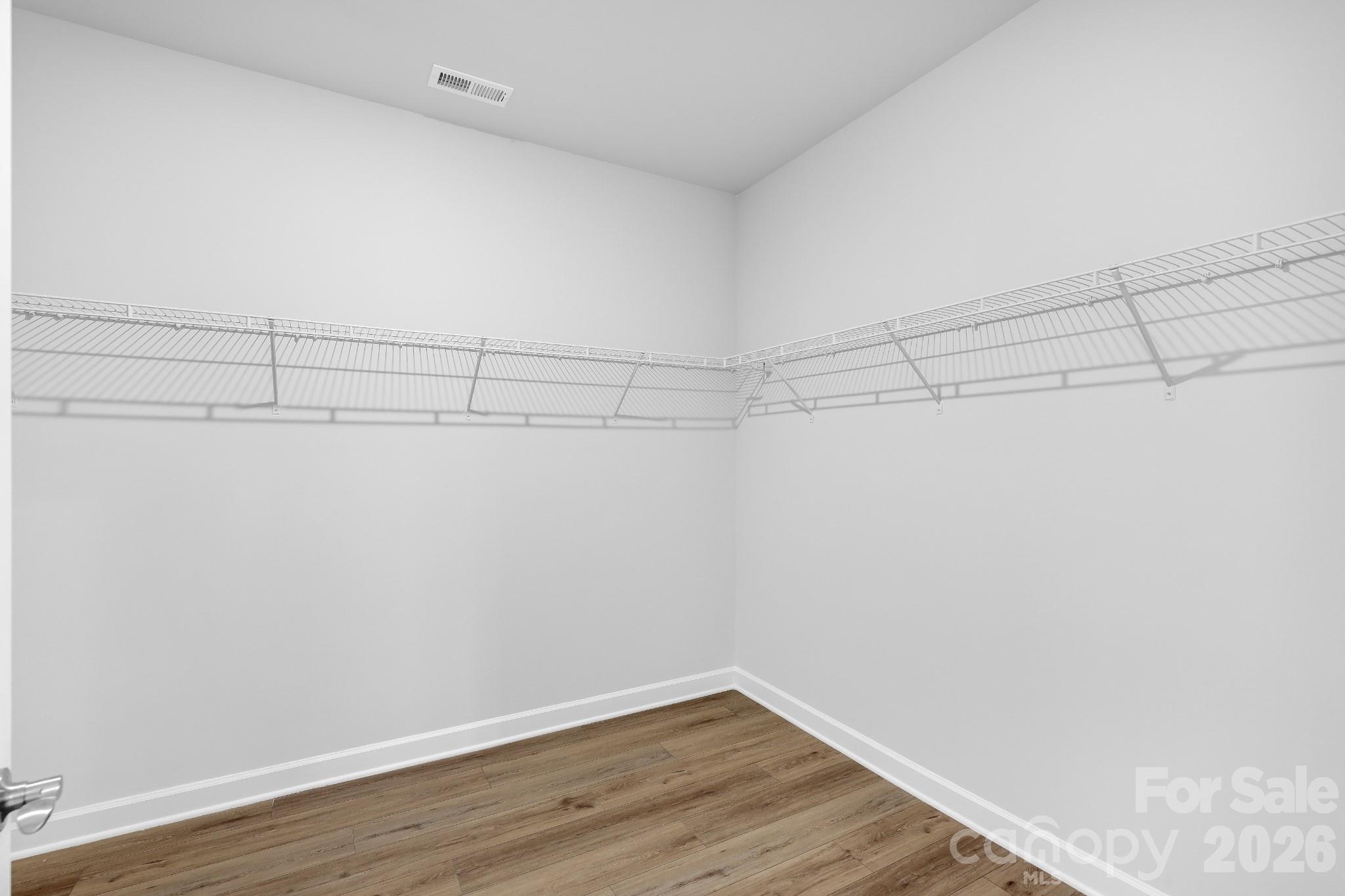 Roselyn - Residential