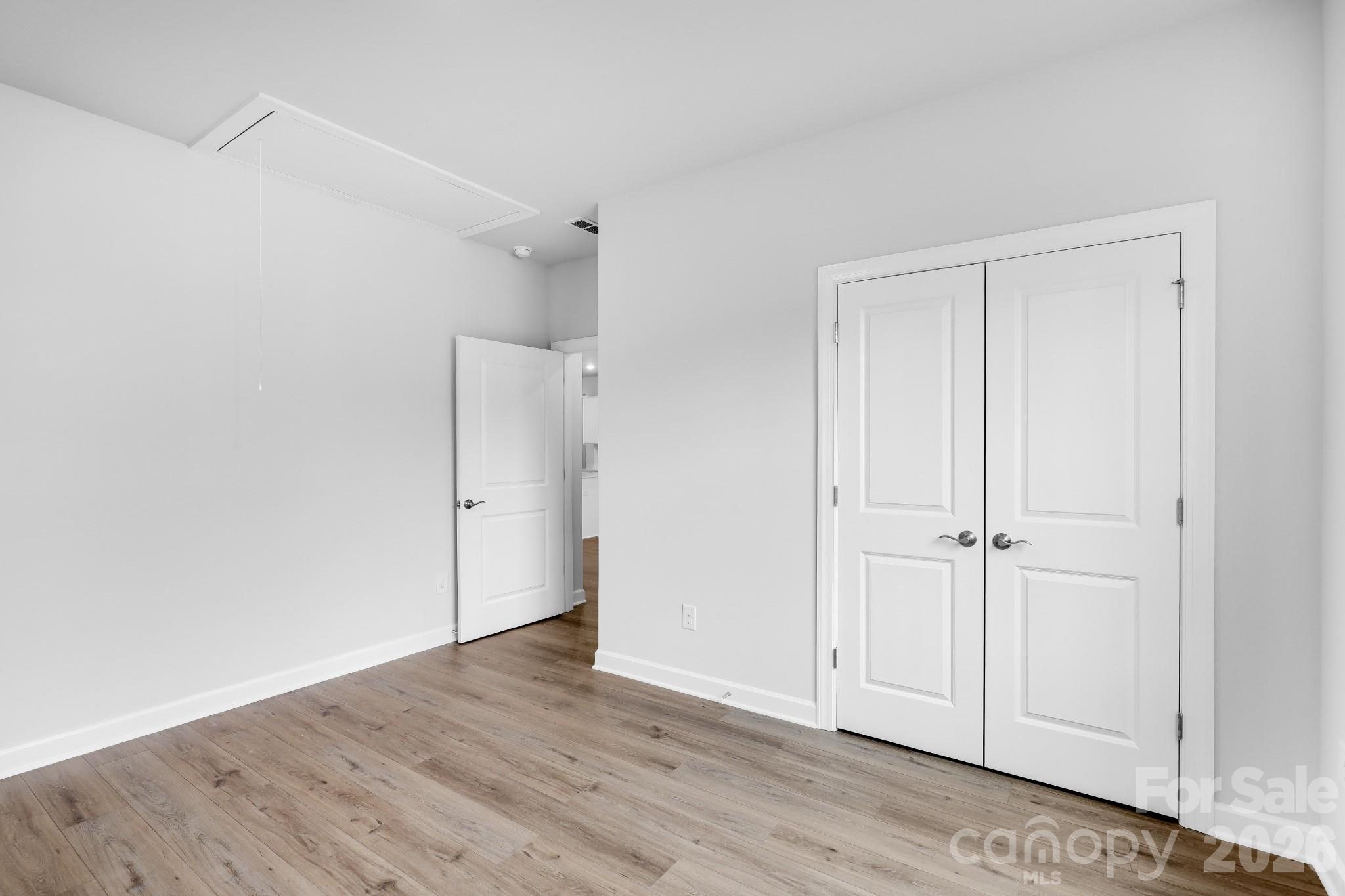 Roselyn - Residential