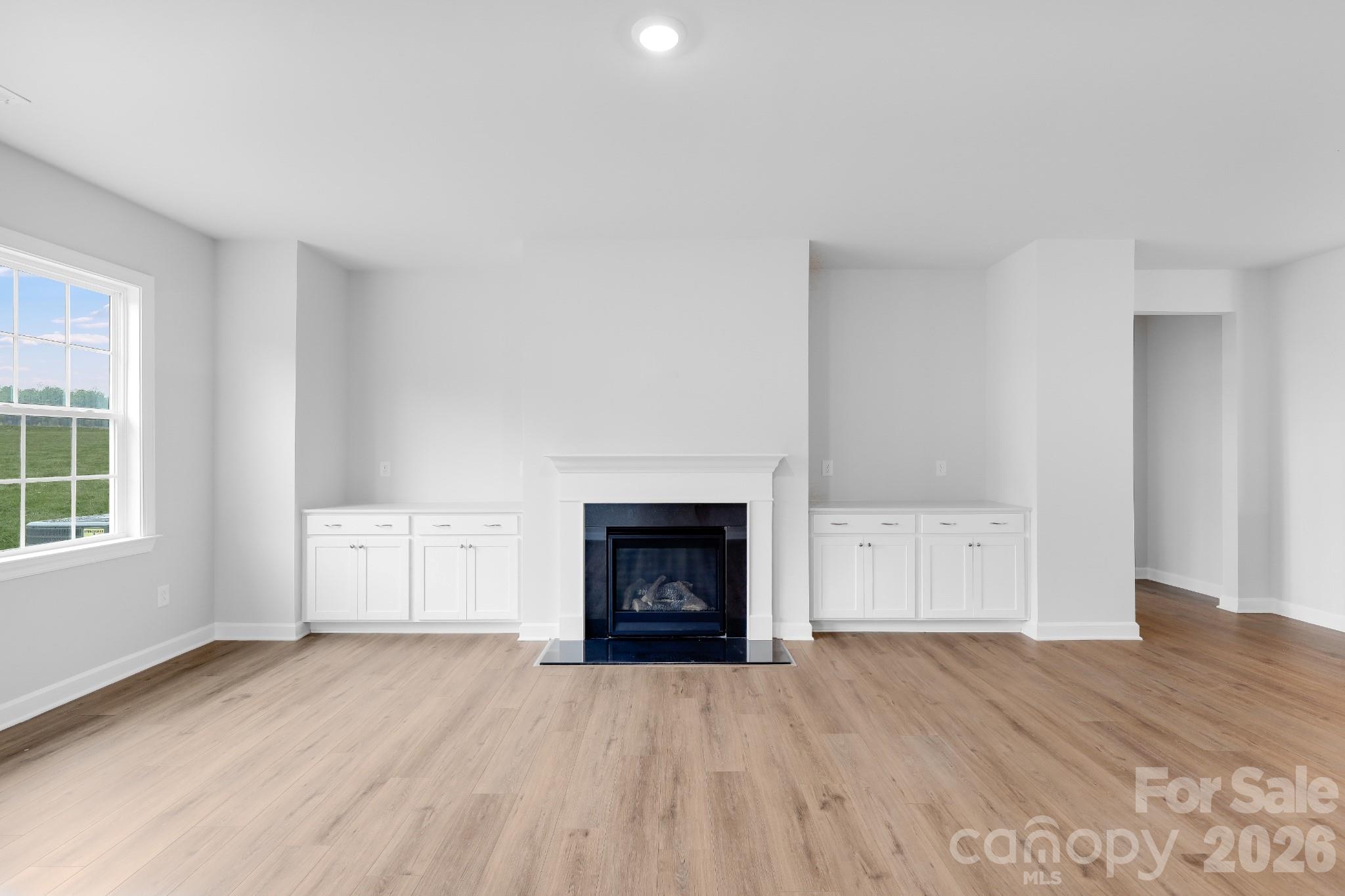 Roselyn - Residential