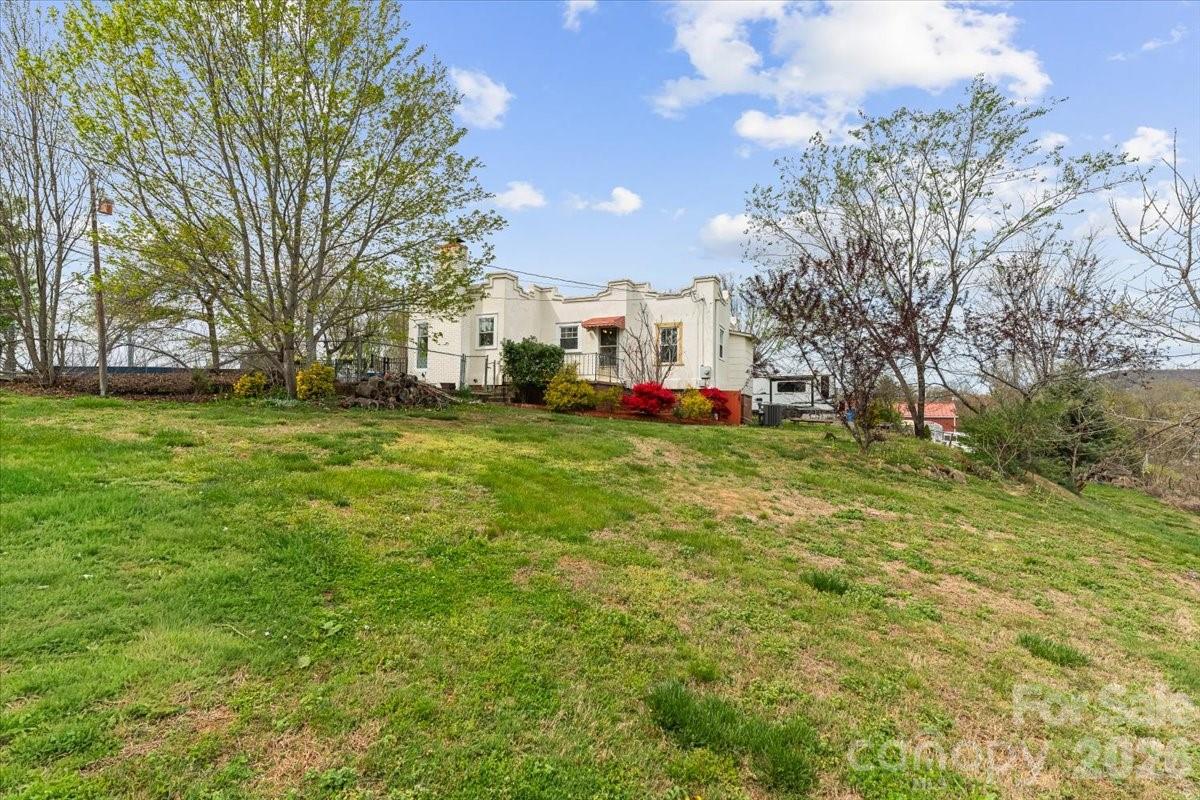 Broadmoor - Residential