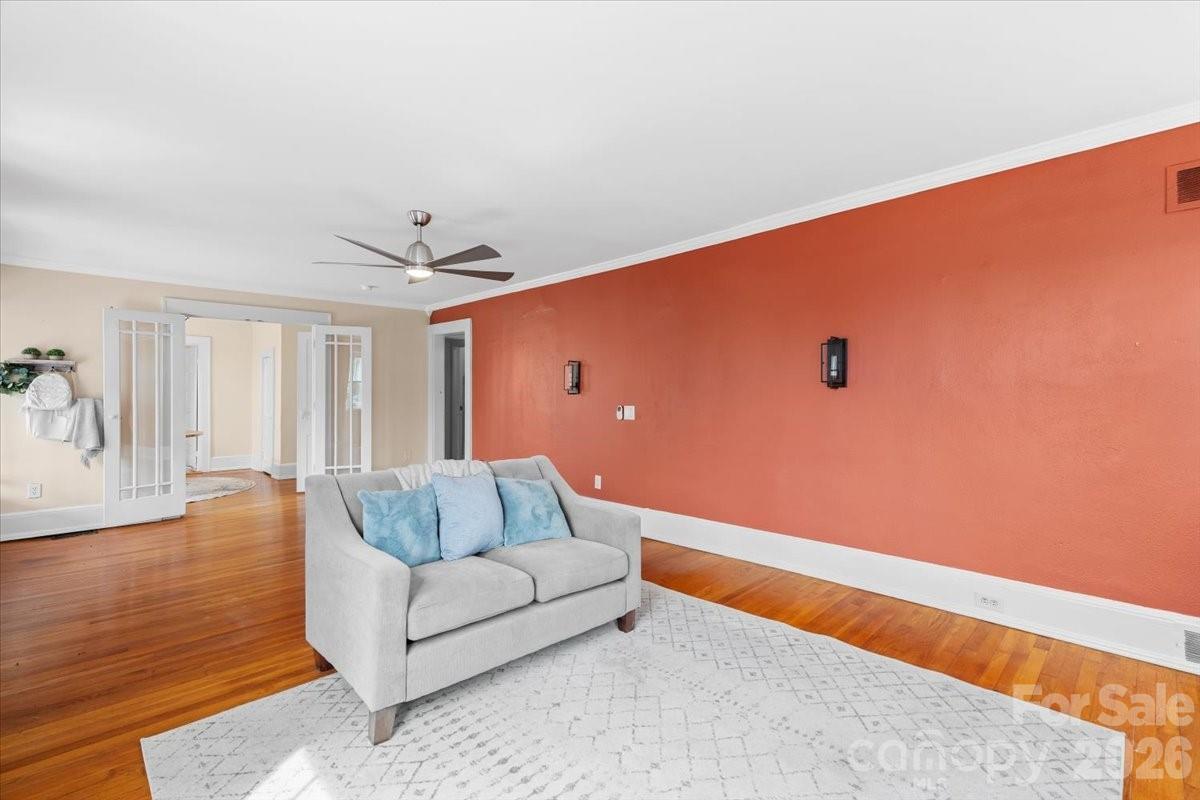 Broadmoor - Residential