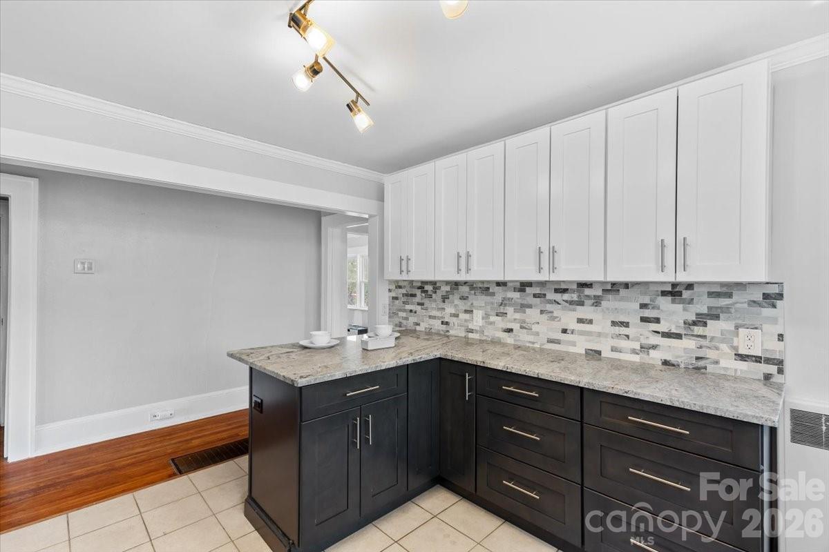 Broadmoor - Residential