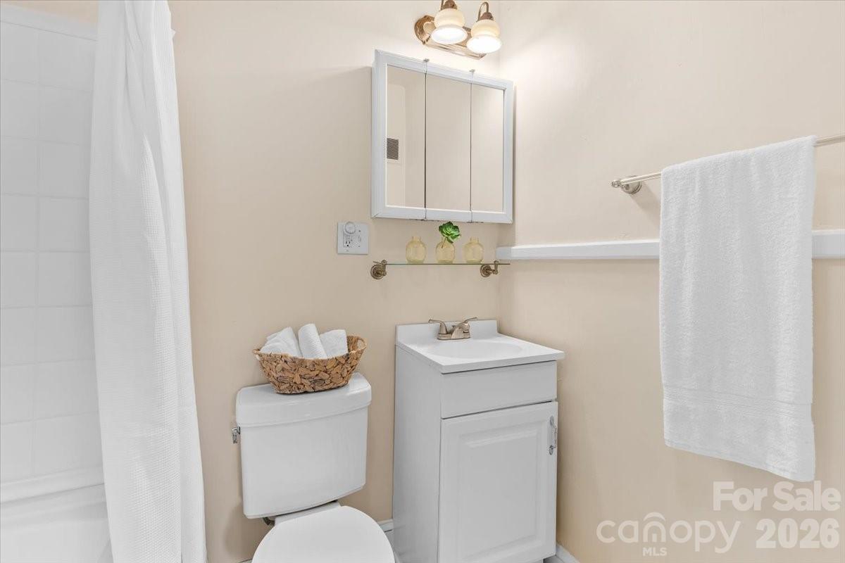 Broadmoor - Residential