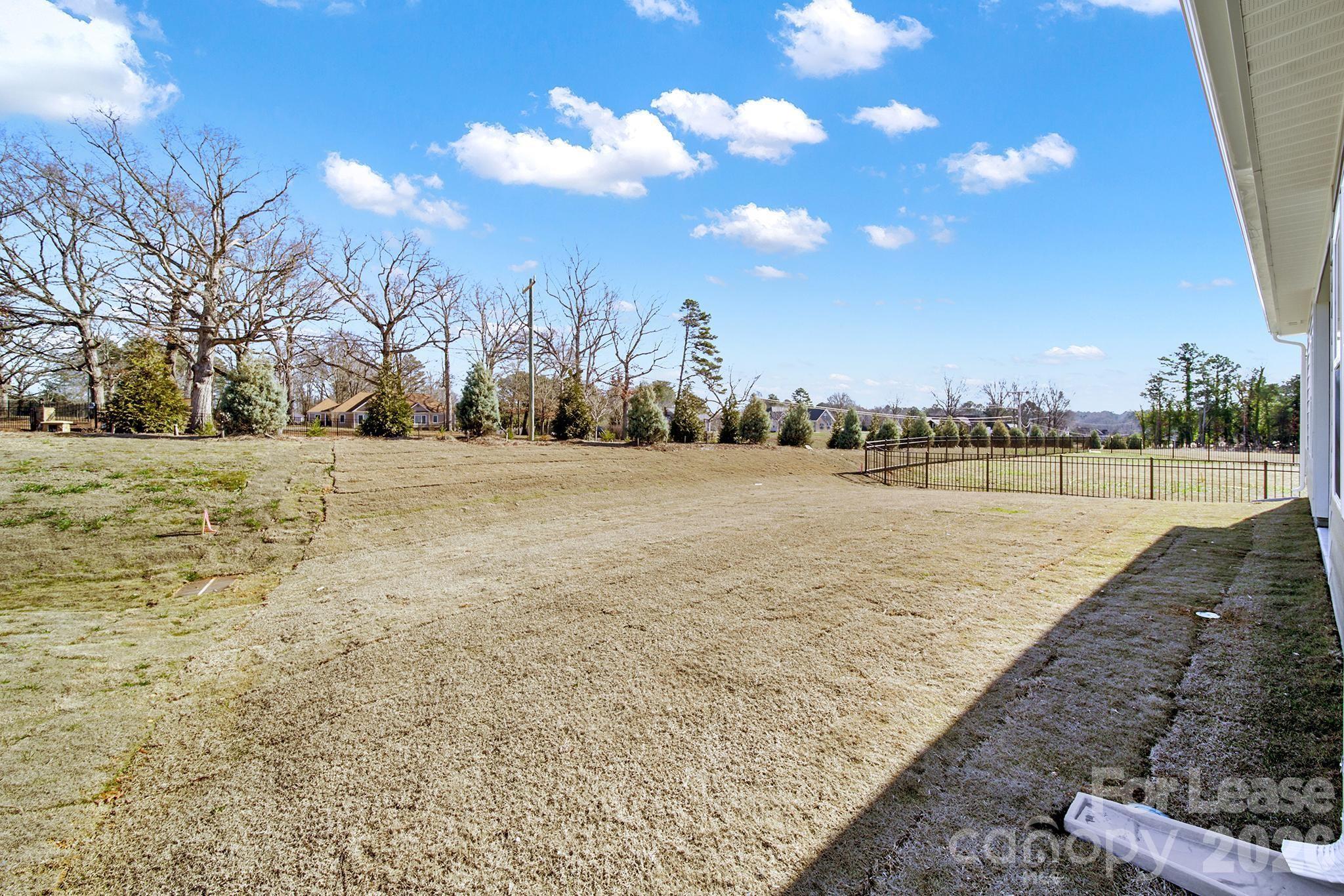 Medlin Forest - Residential Lease