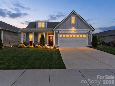 Photo of 445 Bowline Drive, Denver, NC 28037 (MLS # 4399767)