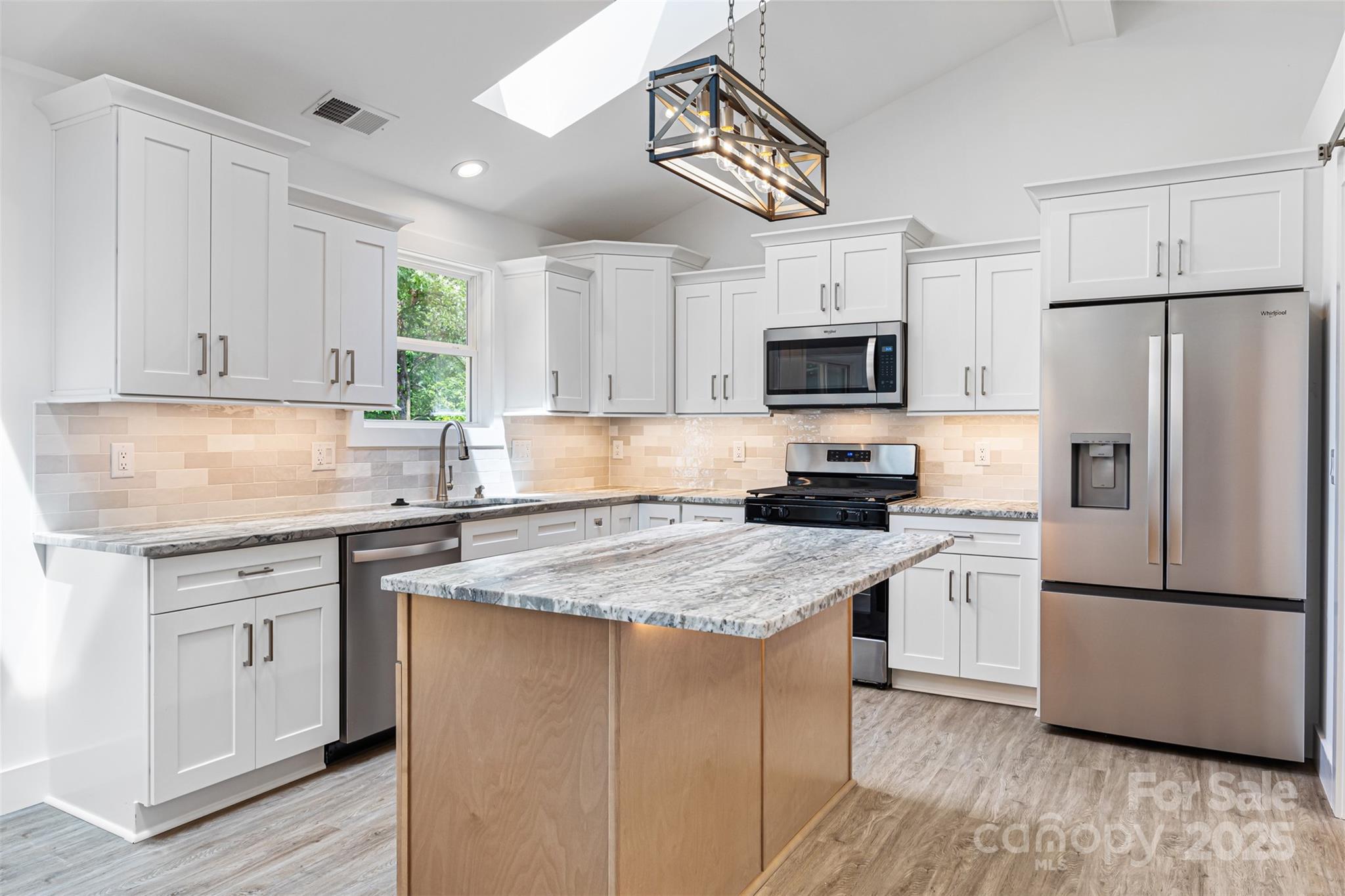 Tega Cay - Residential