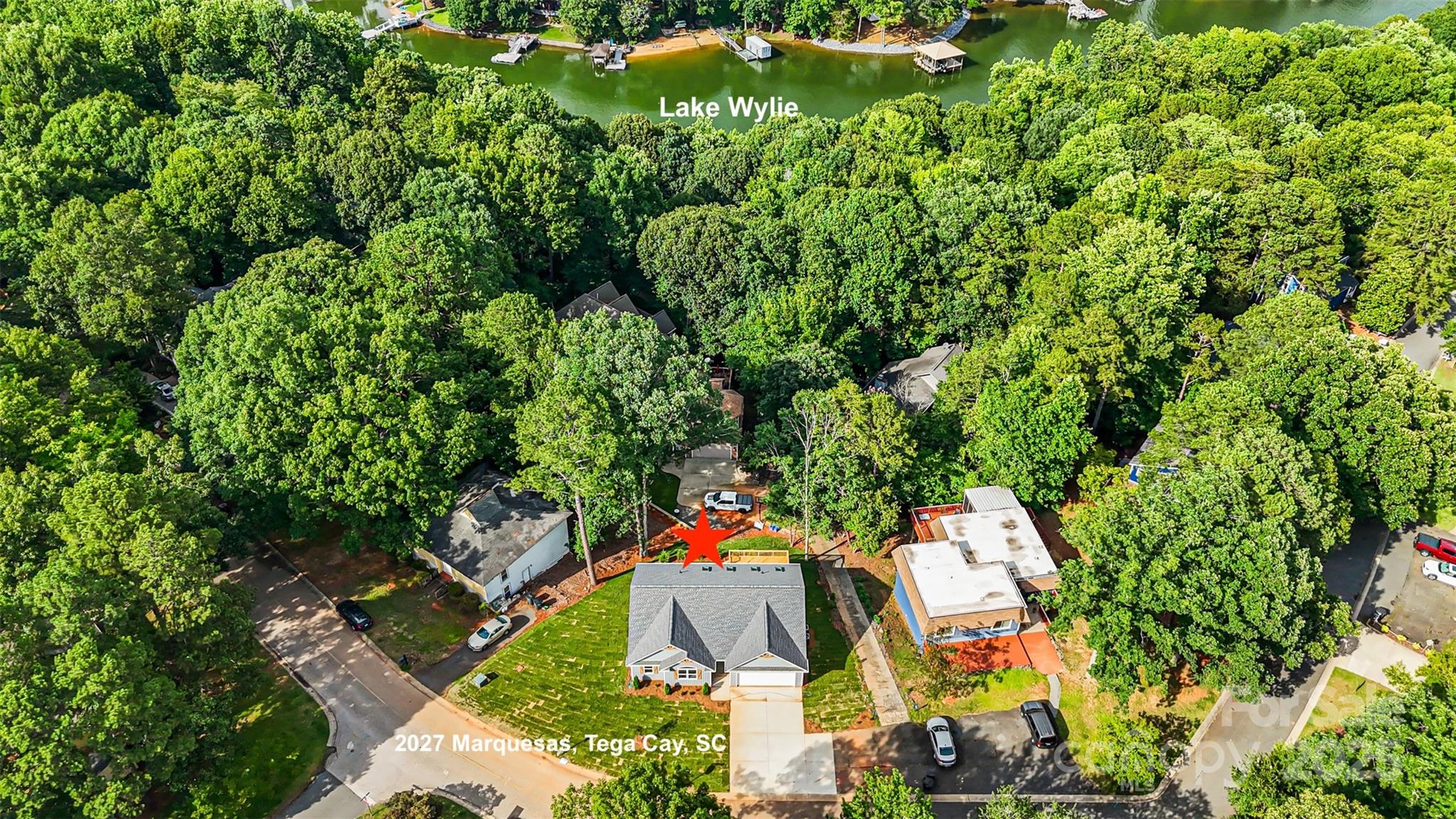 Tega Cay - Residential