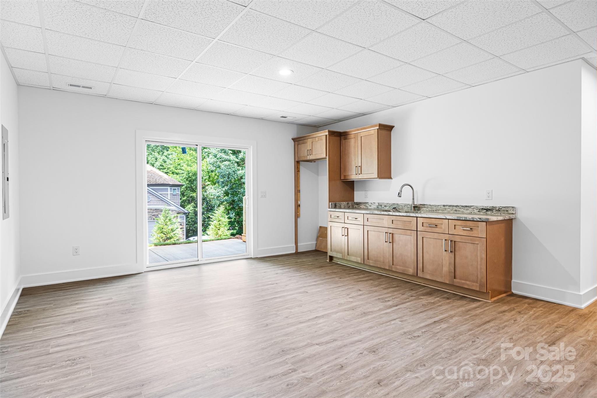 Tega Cay - Residential