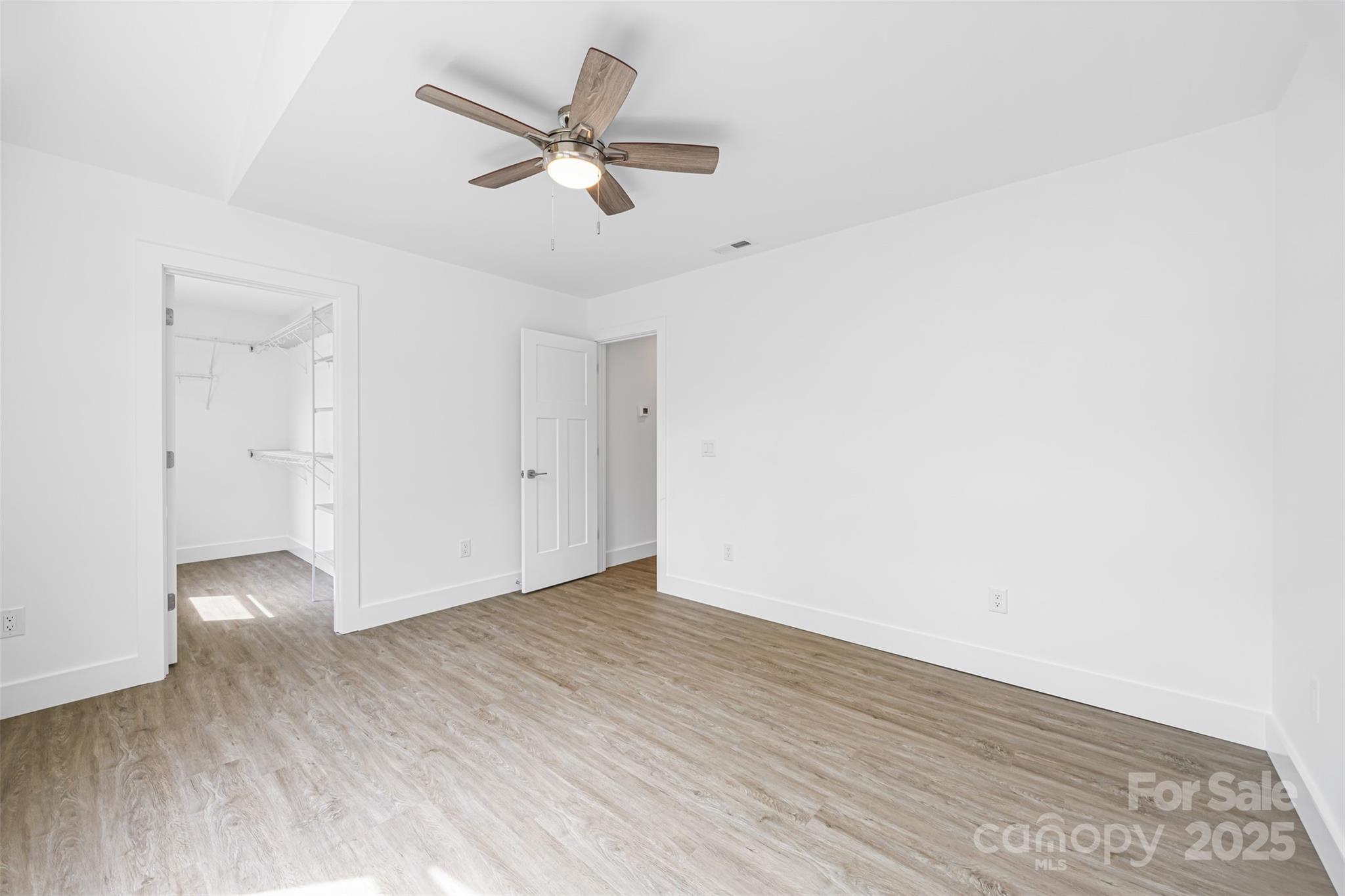 Tega Cay - Residential