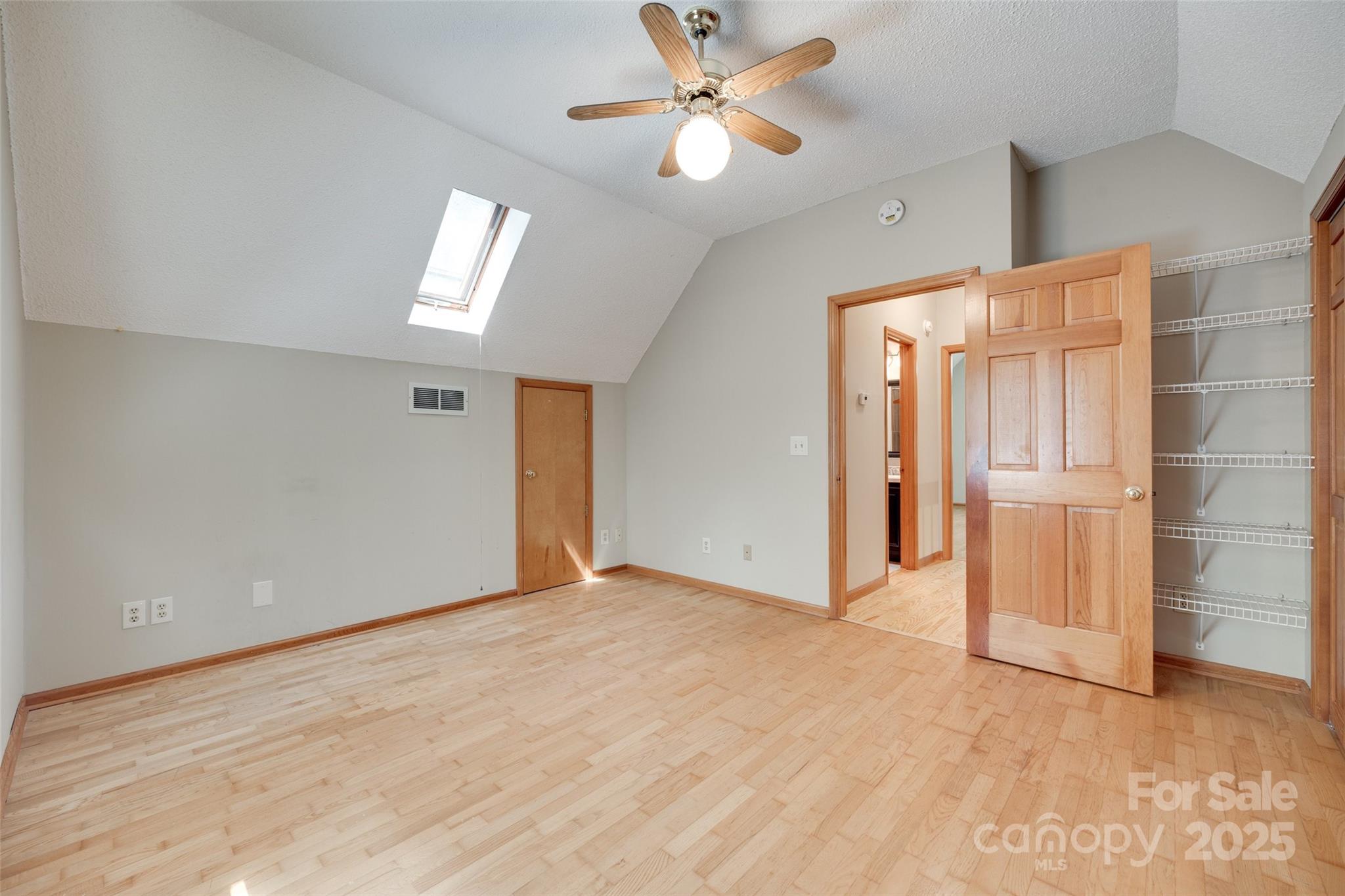 Tega Cay - Residential