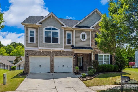 Photo of 3025 Scottcrest Way, Waxhaw, NC 28173 (MLS # 4405386)