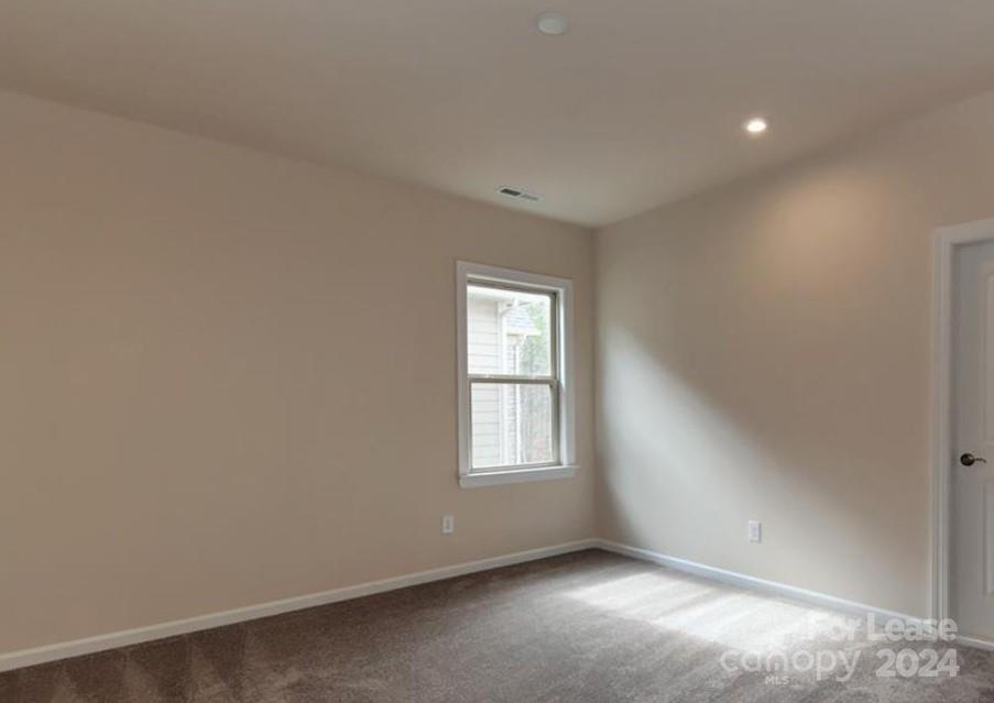 Queensbridge - Residential Lease