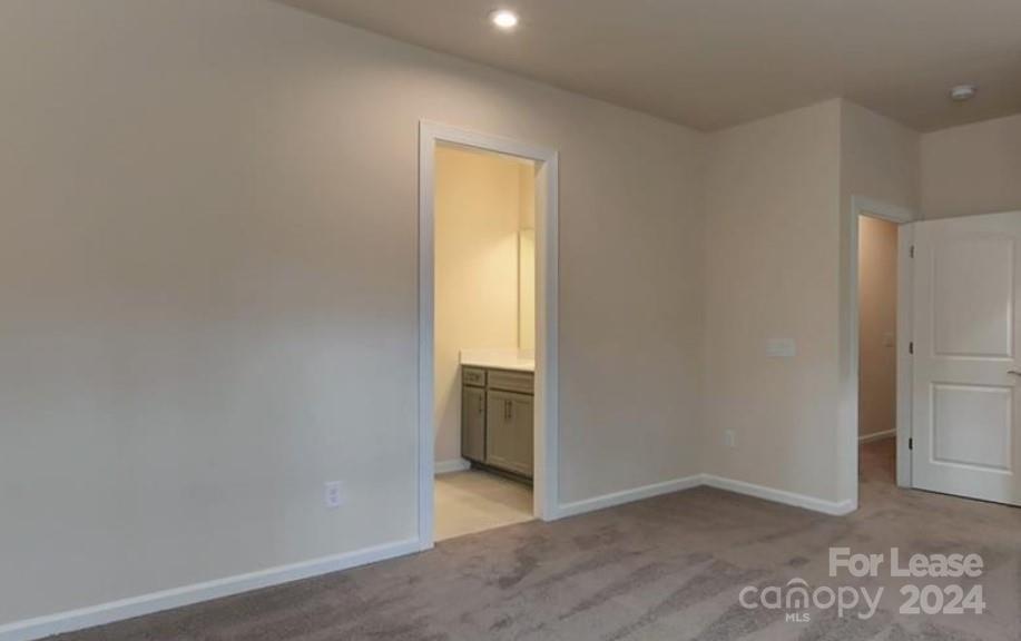 Queensbridge - Residential Lease