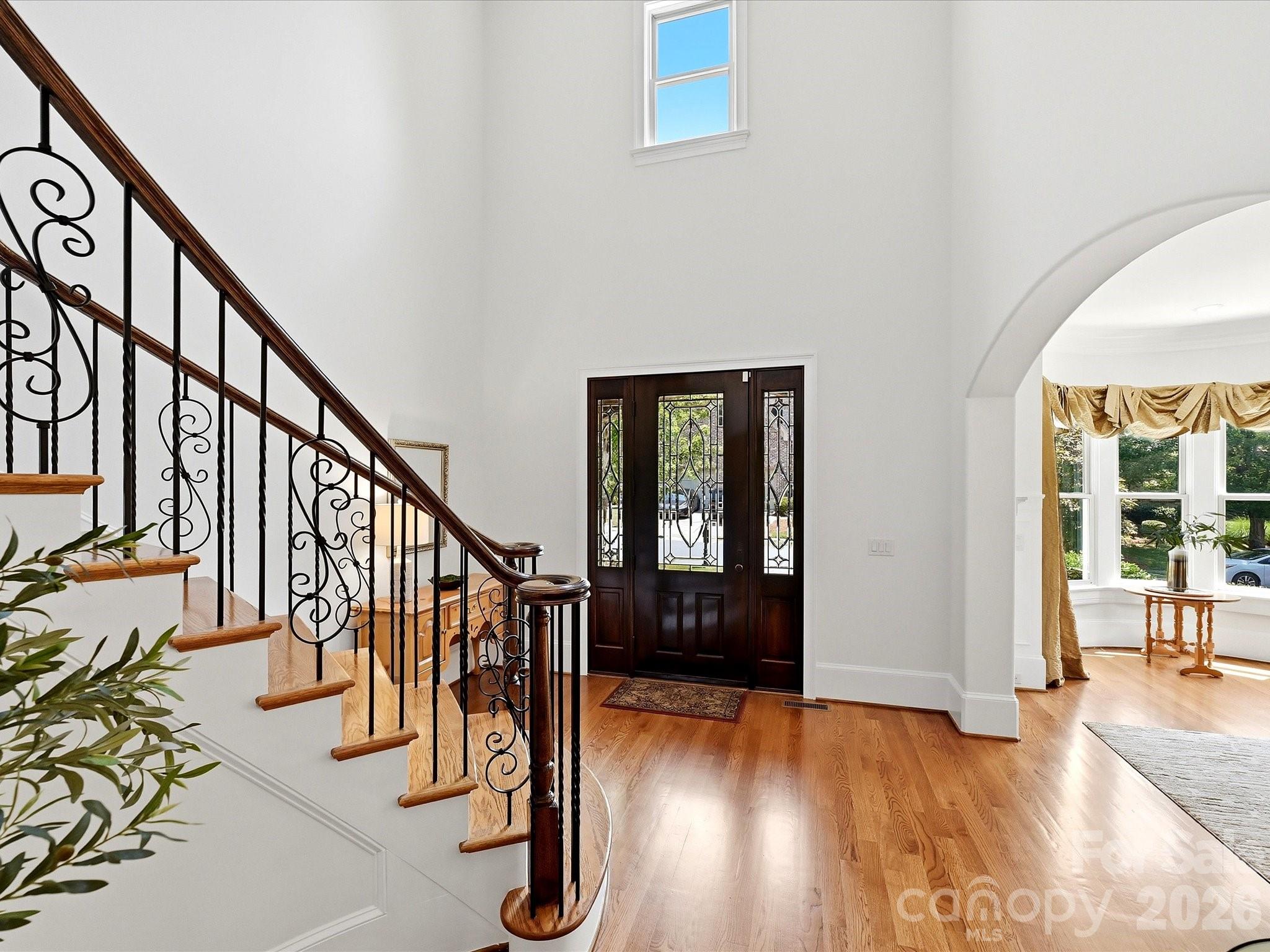 6806 Larrisa Court