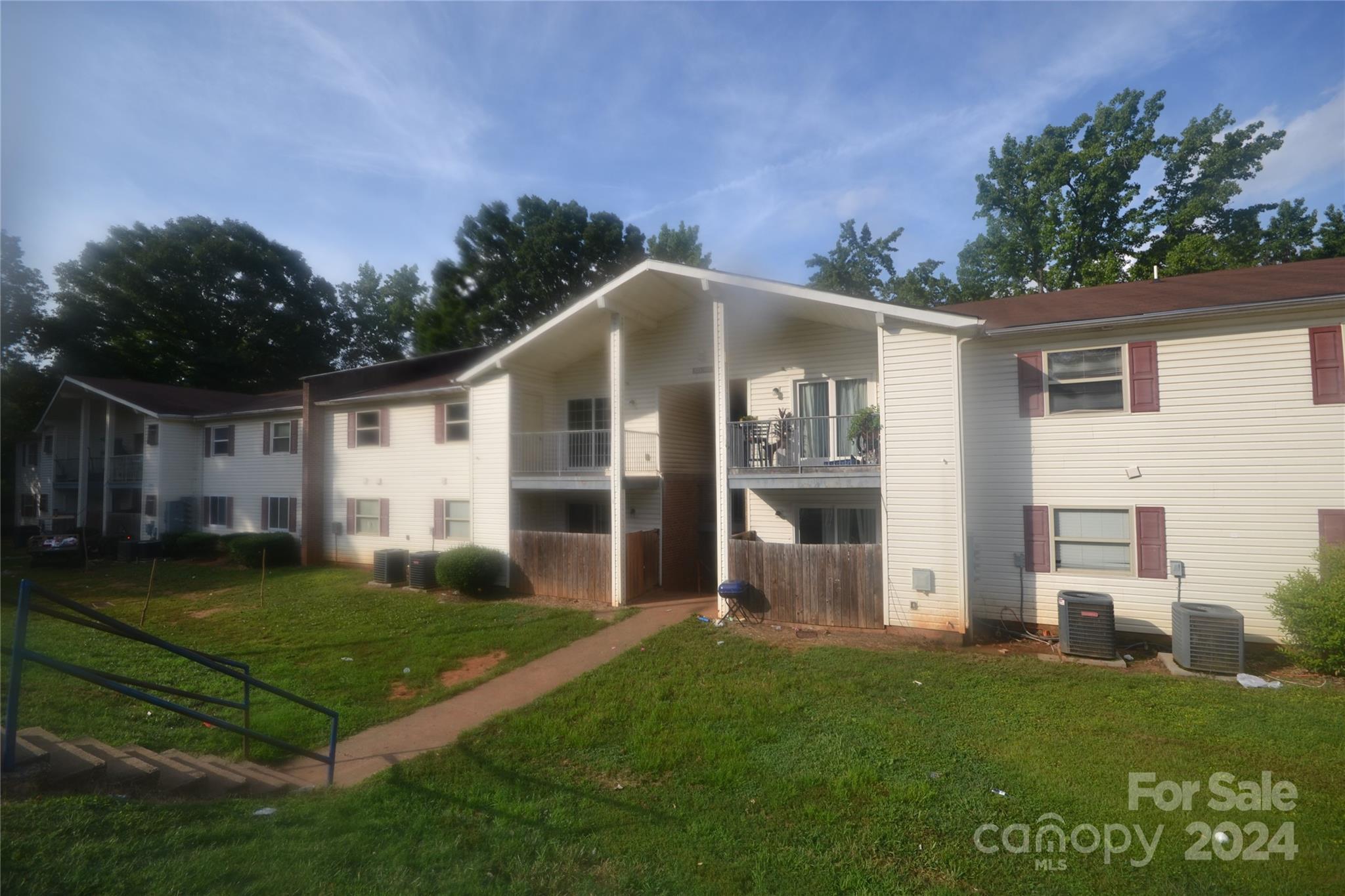 Shady Oaks - Residential