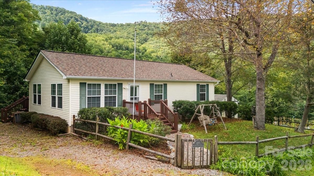 220 Powderhorn Drive