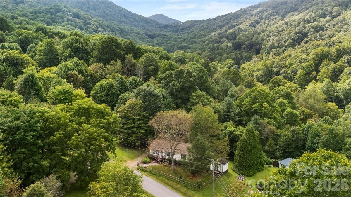 220 Powderhorn Drive
