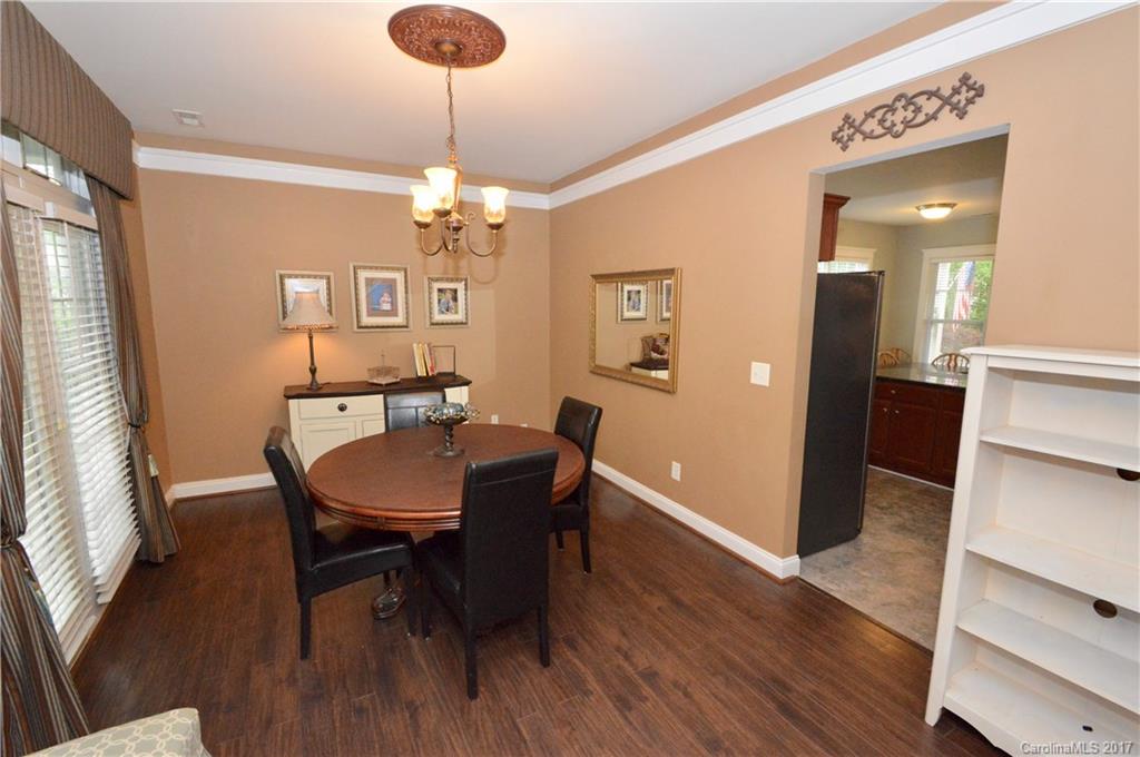 Old Stone Crossing - Residential